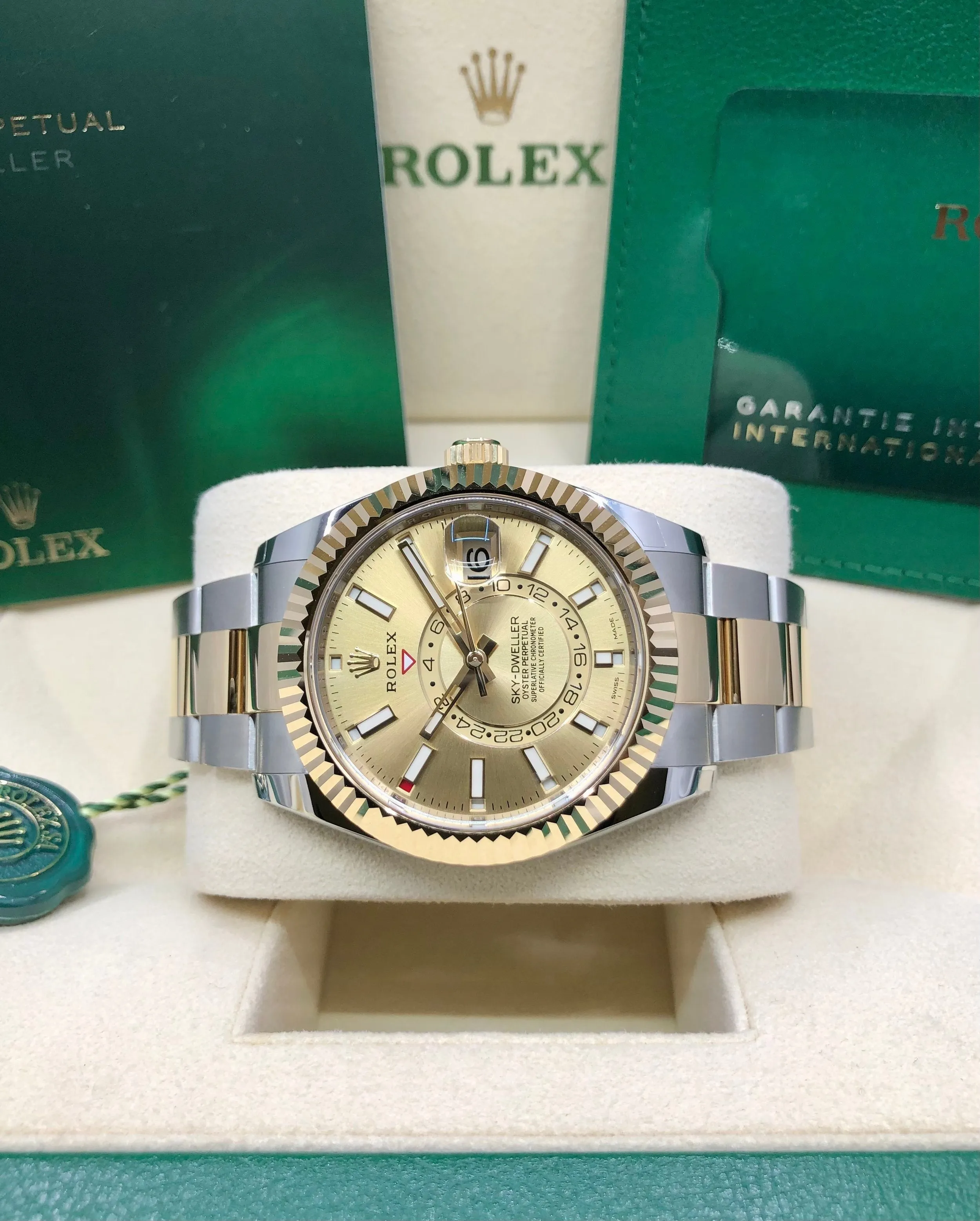 2022 Rolex Sky-Dweller 326933