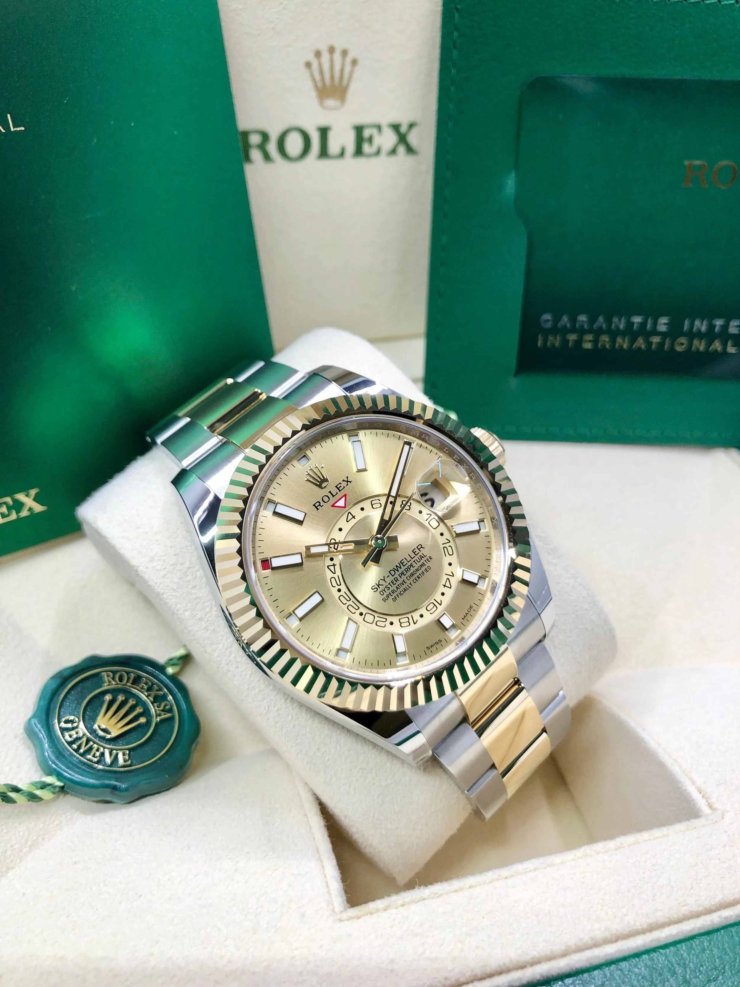 2022 Rolex Sky-Dweller 326933