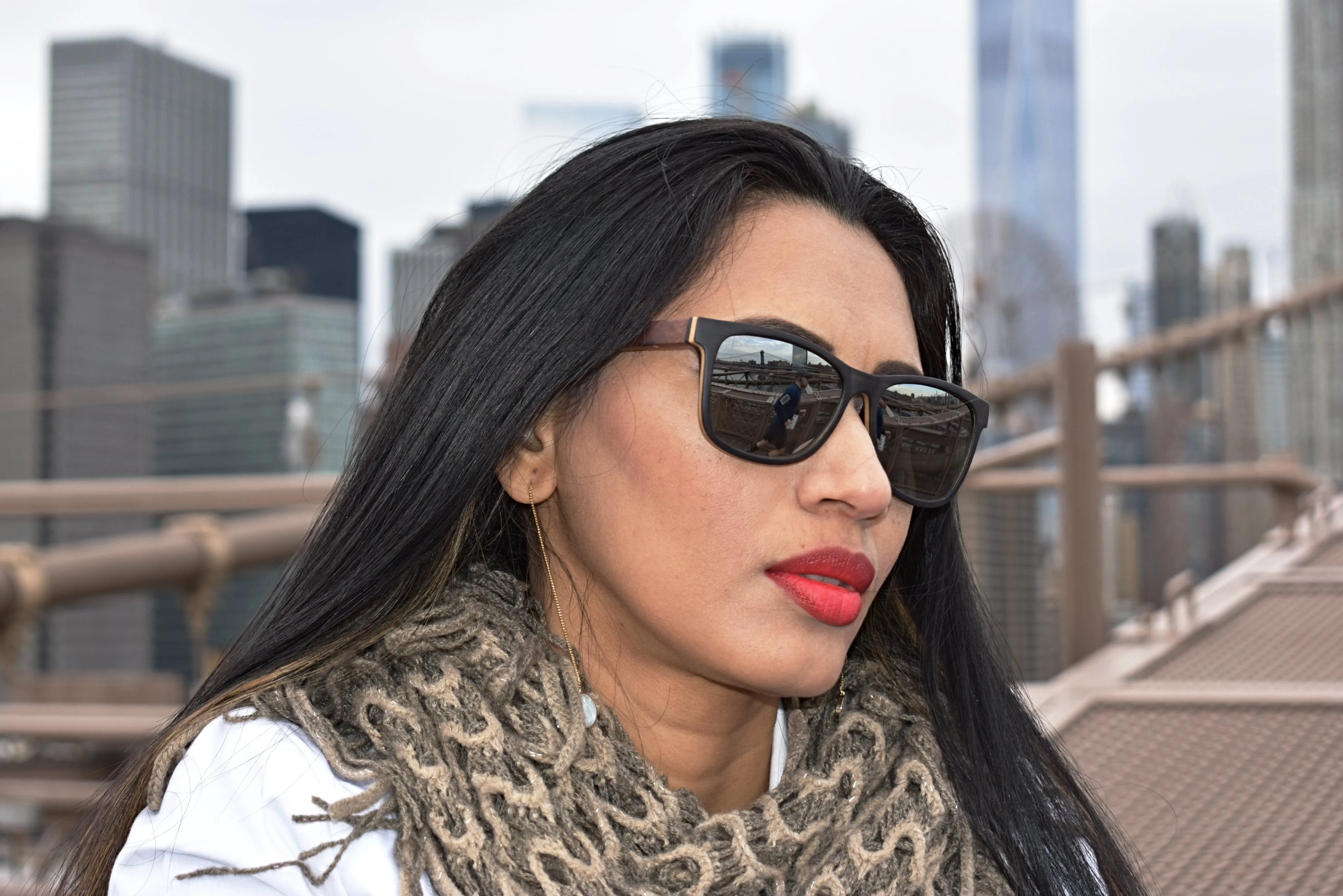 Black Sandalwood Classic Frame Sunglasses - Fino