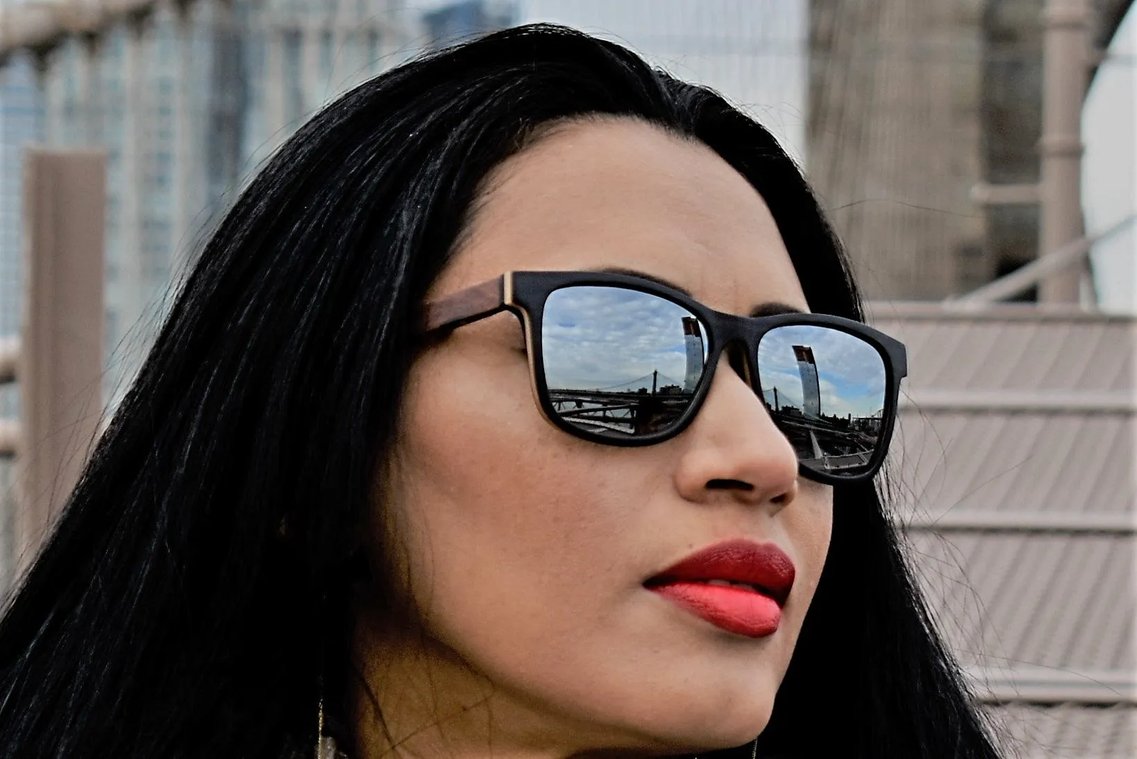 Black Sandalwood Classic Frame Sunglasses - Fino