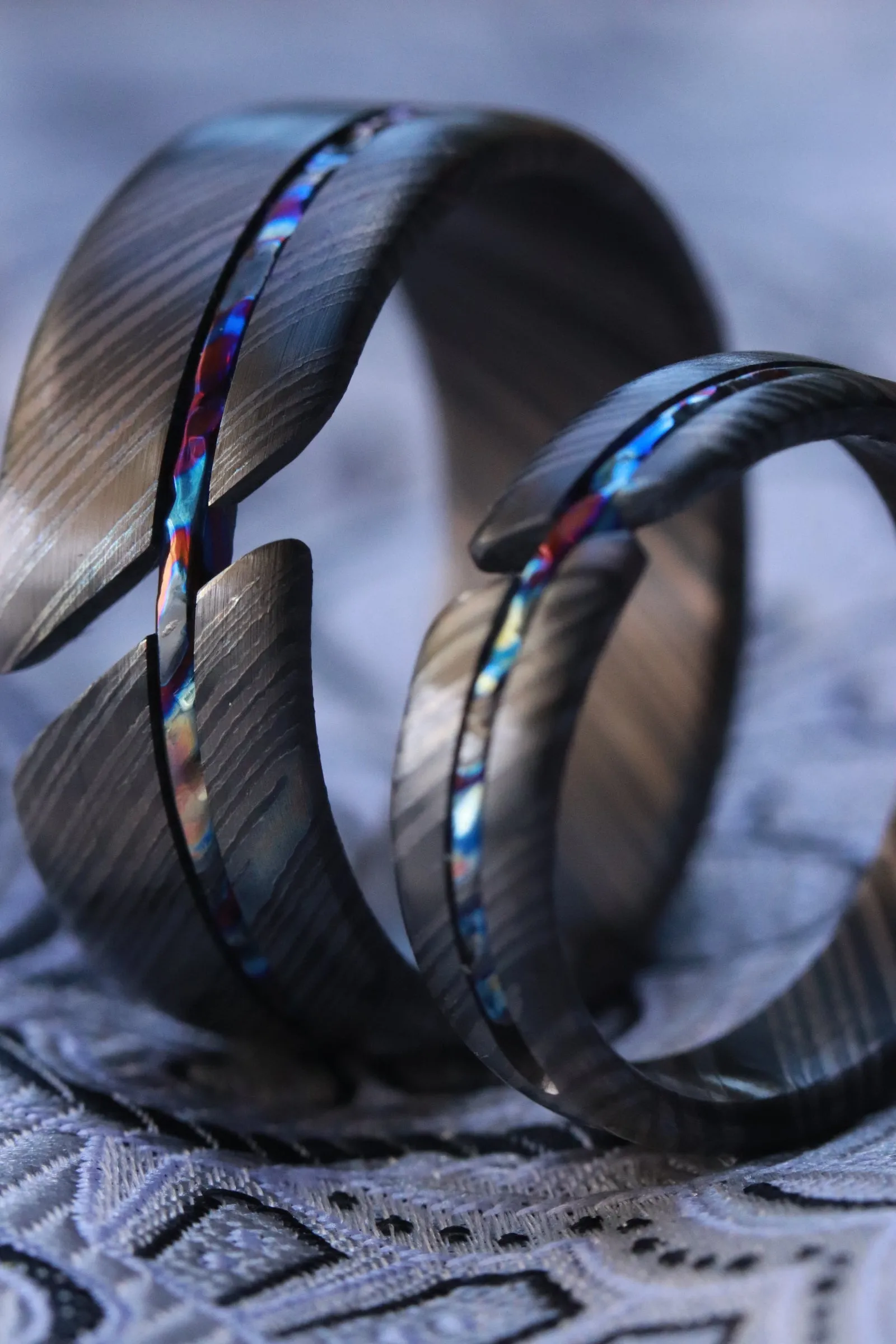 Black ZrTi ring set x2 rings , timascus ring, mokuti ring, hypoallergenic jewelry, Zirconium inlay, mokuti ring