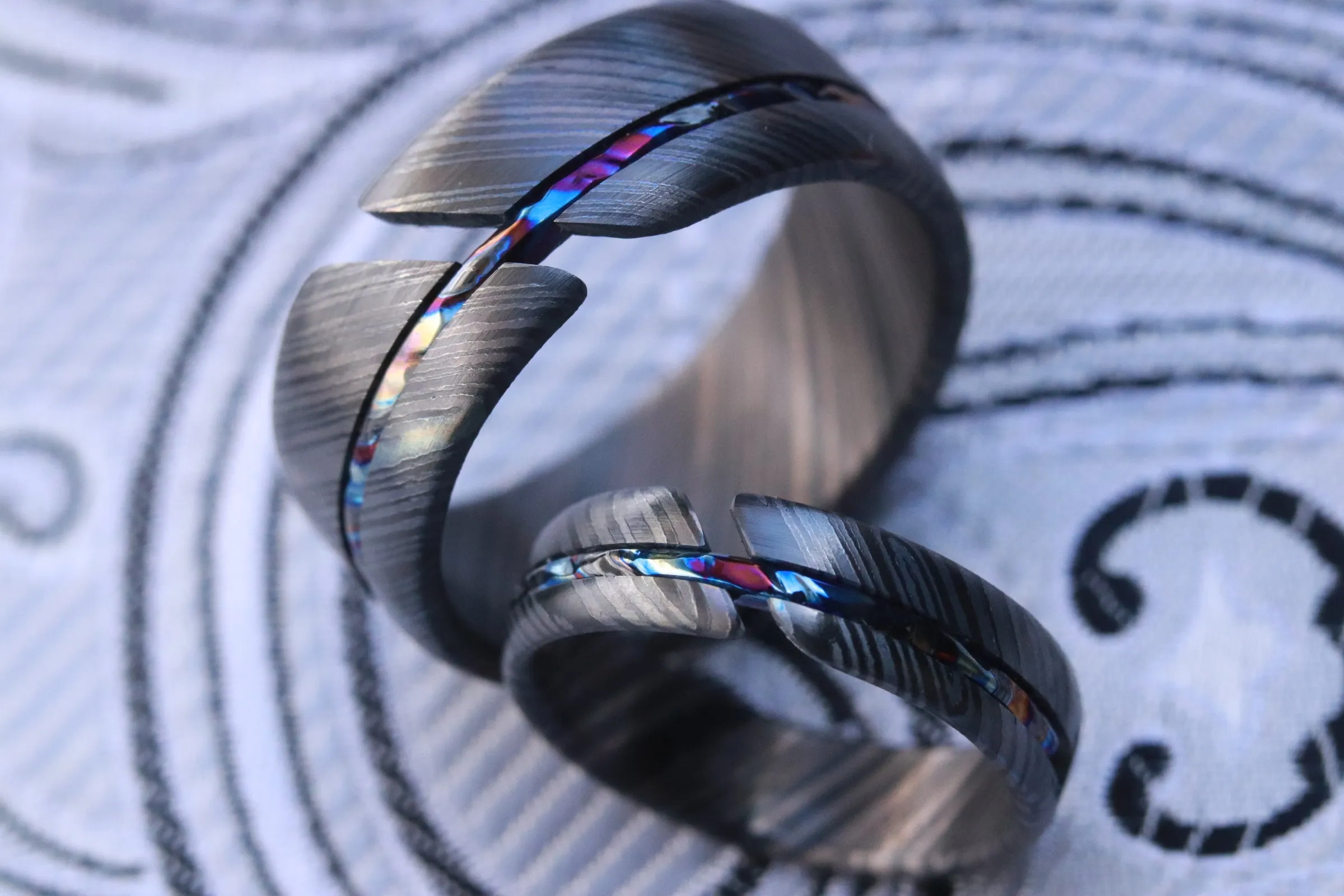 Black ZrTi ring set x2 rings , timascus ring, mokuti ring, hypoallergenic jewelry, Zirconium inlay, mokuti ring