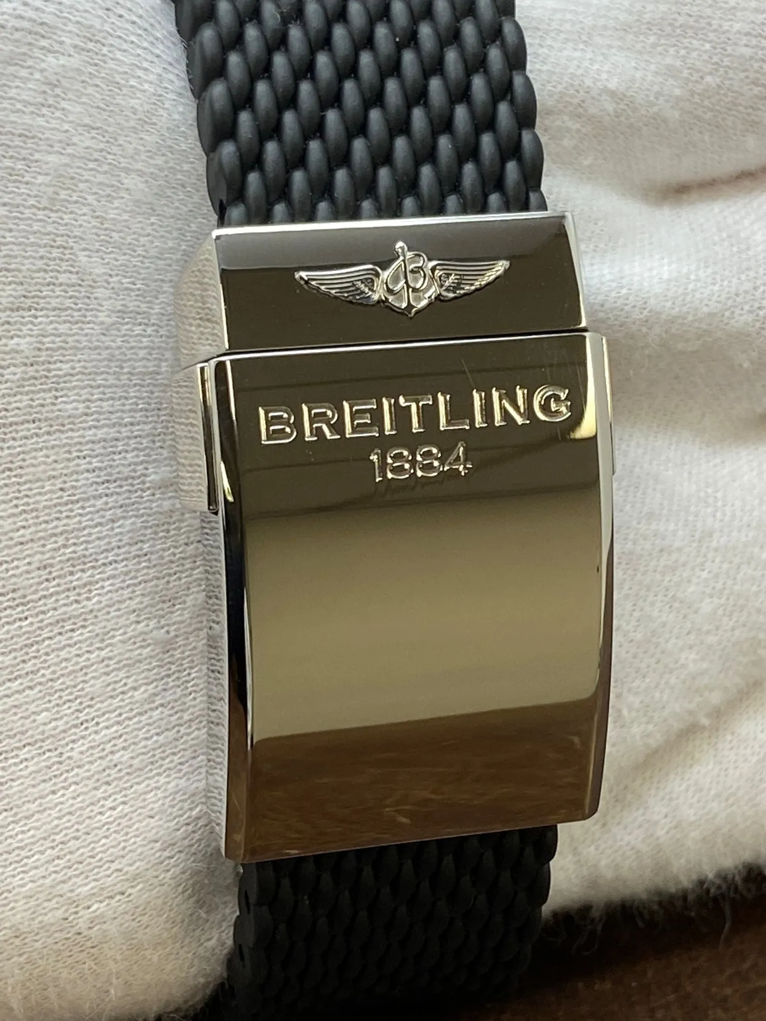 Breitling SUPEROCEAN HERITAGE B20  UB2010121B1 Black Dial Automatic Men's Watch