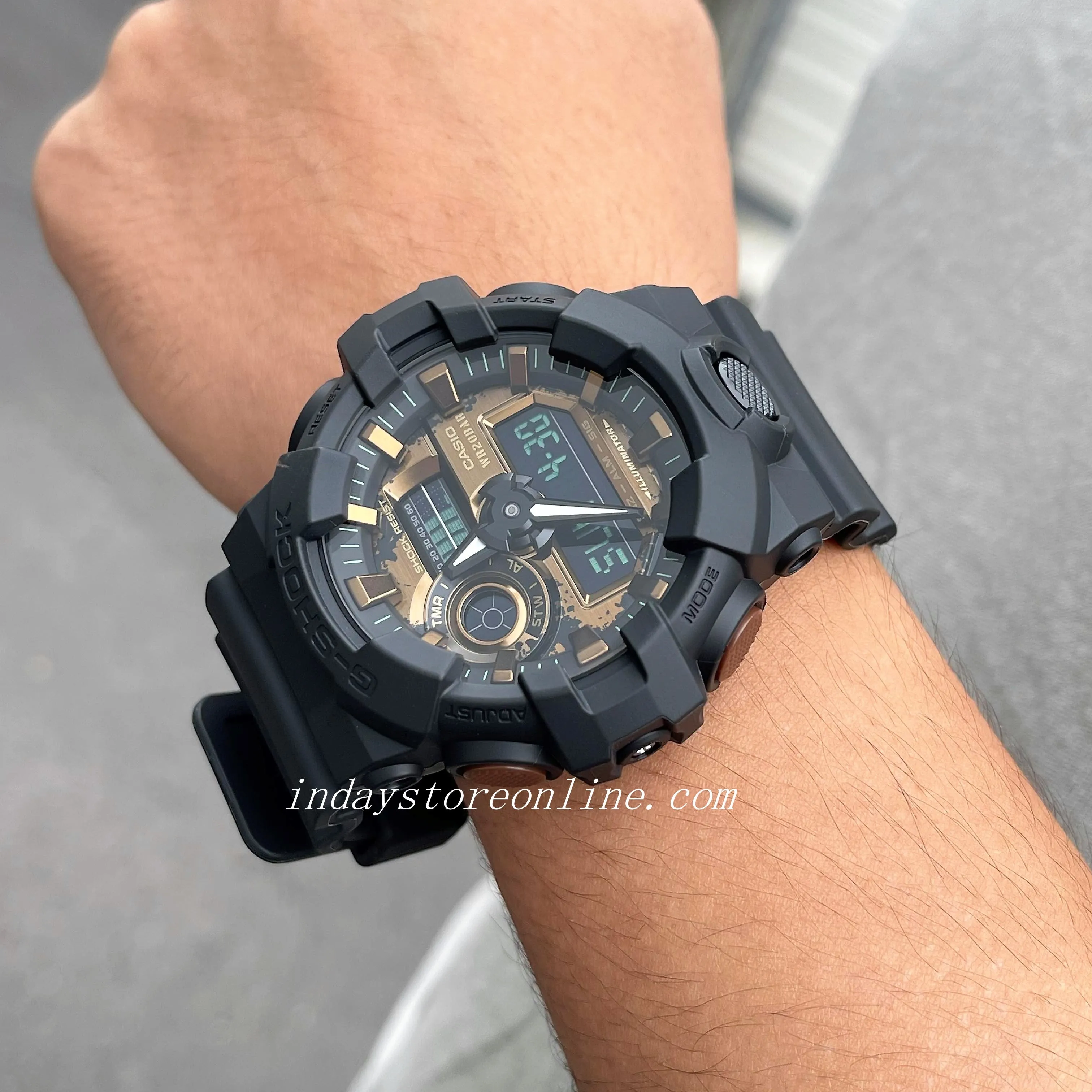 Casio G-Shock Men's Watch GA-700RC-1A Analog-Digital GA-700 Series Rusted Metal Design Neoclassic Black