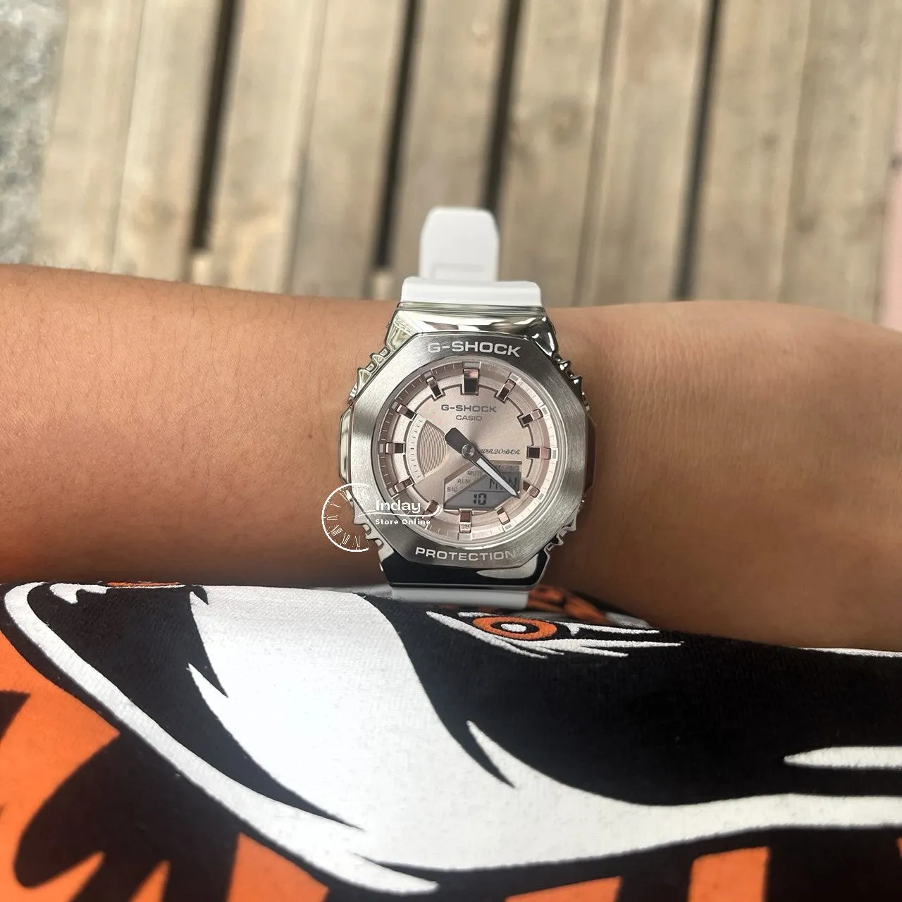Casio G-Shock Women's Watch GM-S2100WS-7A Analog-Digital Seasonal Collection 2023 Shock Resistant Carbon Core Guard Structure Mineral Glass