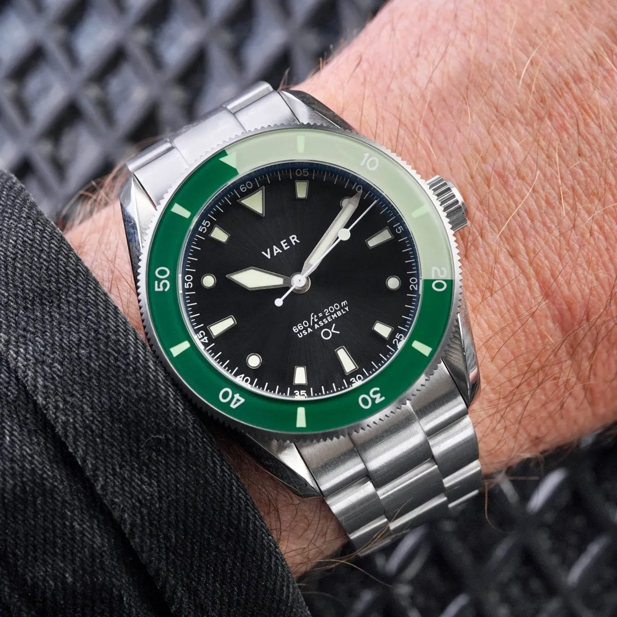 D4 Outerknown USA Solar Diver