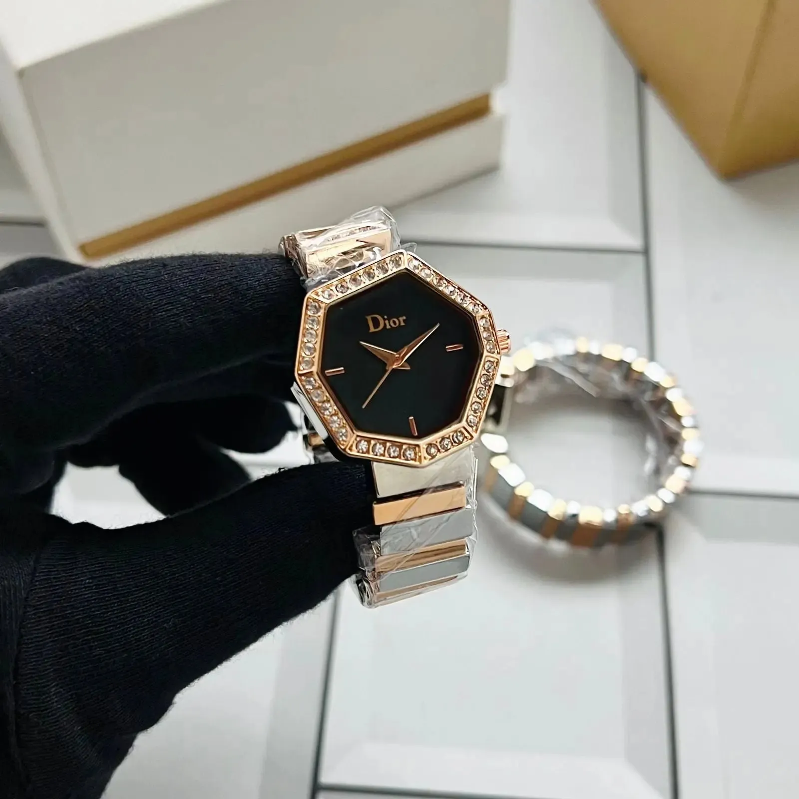 Dior Artistic Collection For Women