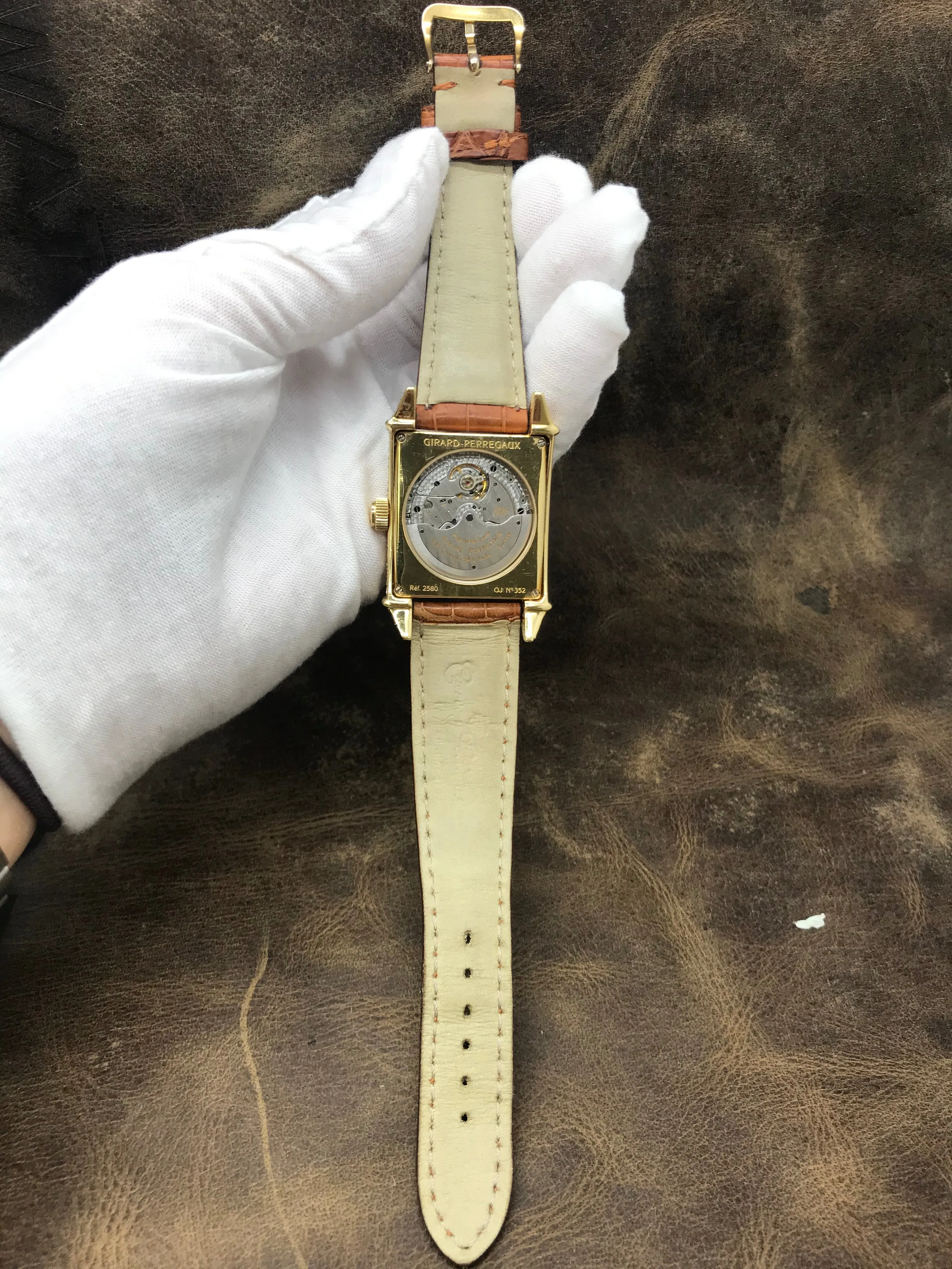 Girard Perregaux Vintage 1945 2580 Silver Dial Automatic Men's Watch