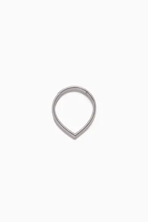 HANNAH MARTIN | 18K WHITE GOLD TEARDROP HINGED L EARRING