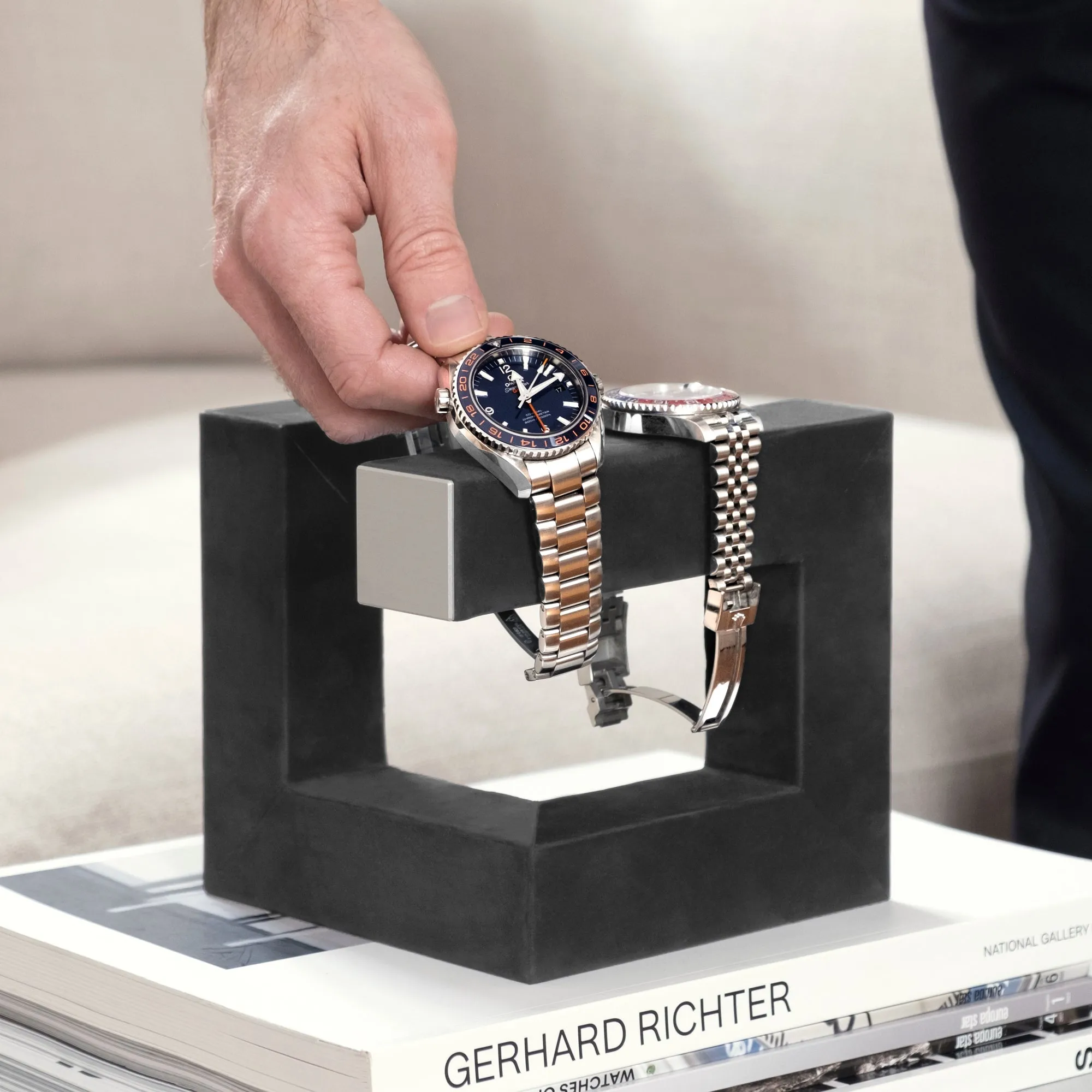 HUDSON DUO WATCH STAND - GREY / GREY