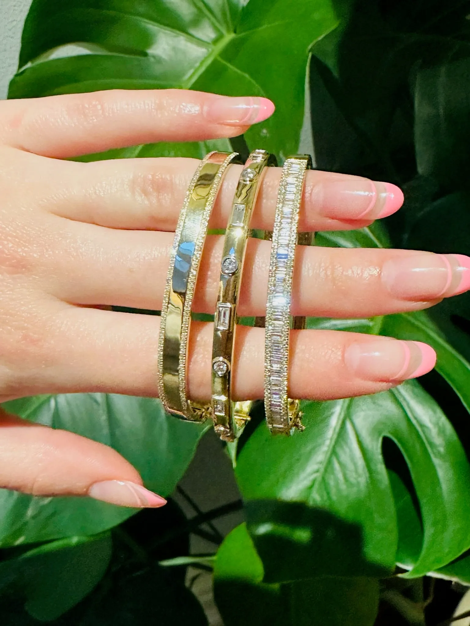 INSET BAGUETTE AND BRILLIANT DIAMOND BANGLE