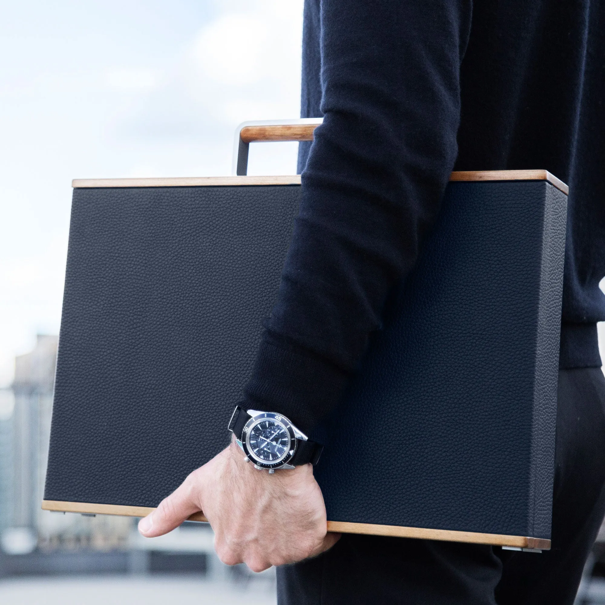 MACKENZIE 12 ORIGINAL WATCH BRIEFCASE - MARINE / GREY