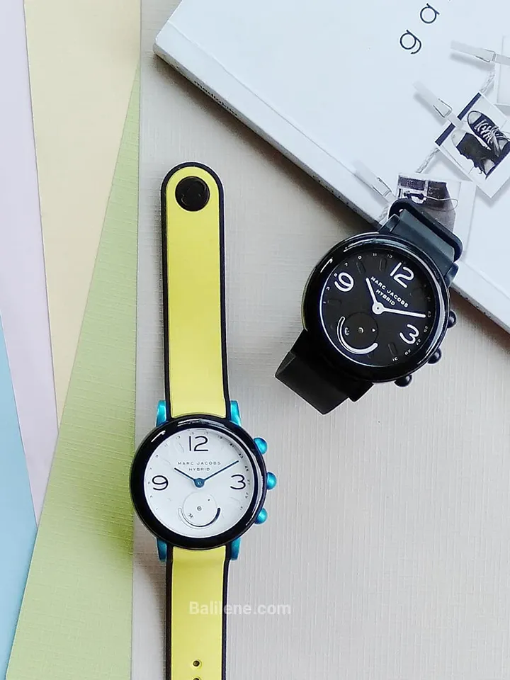 Marc Jacobs MJT1002 Riley Hybrid Smartwatch Black