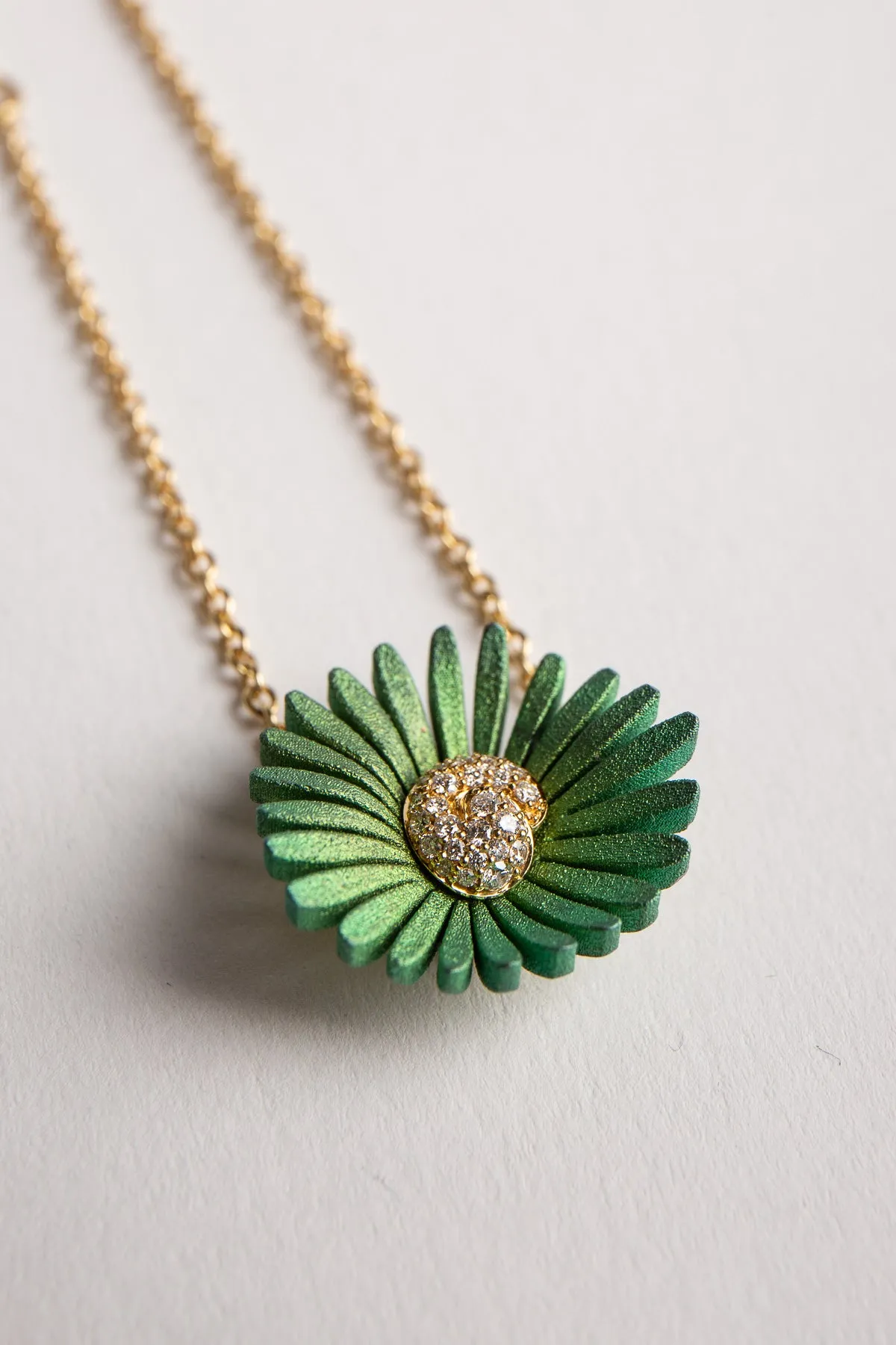 MIKE JOSEPH | 7" GREEN TITANIUM FLOWER BRACELET