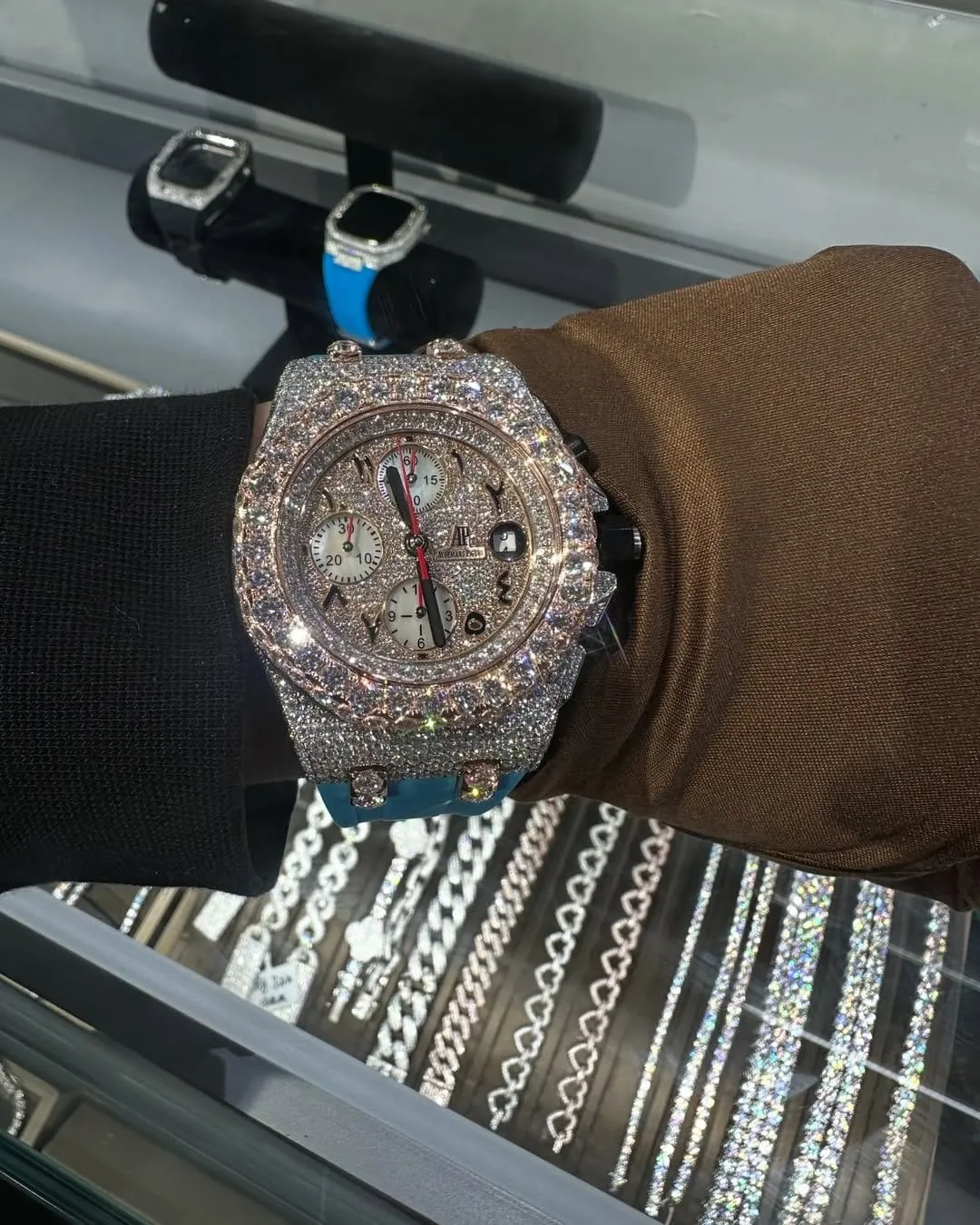 MOISSANITE AP WATCH | AUDEMARS PIGUET ROYALOAK BUSTDOWN W 203