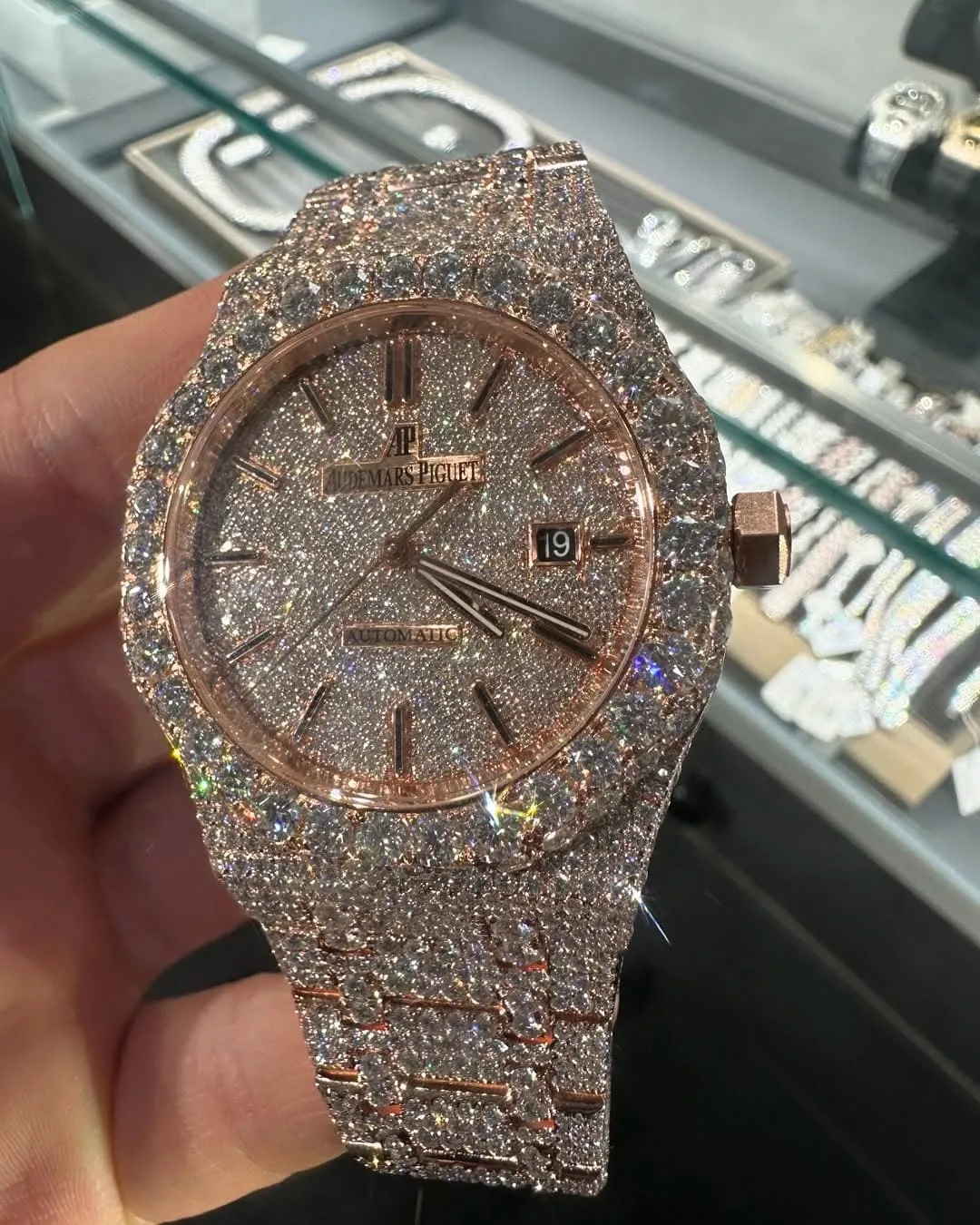 MOISSANITE AP WATCH | AUDEMARS PIGUET ROYALOAK BUSTDOWN W 238