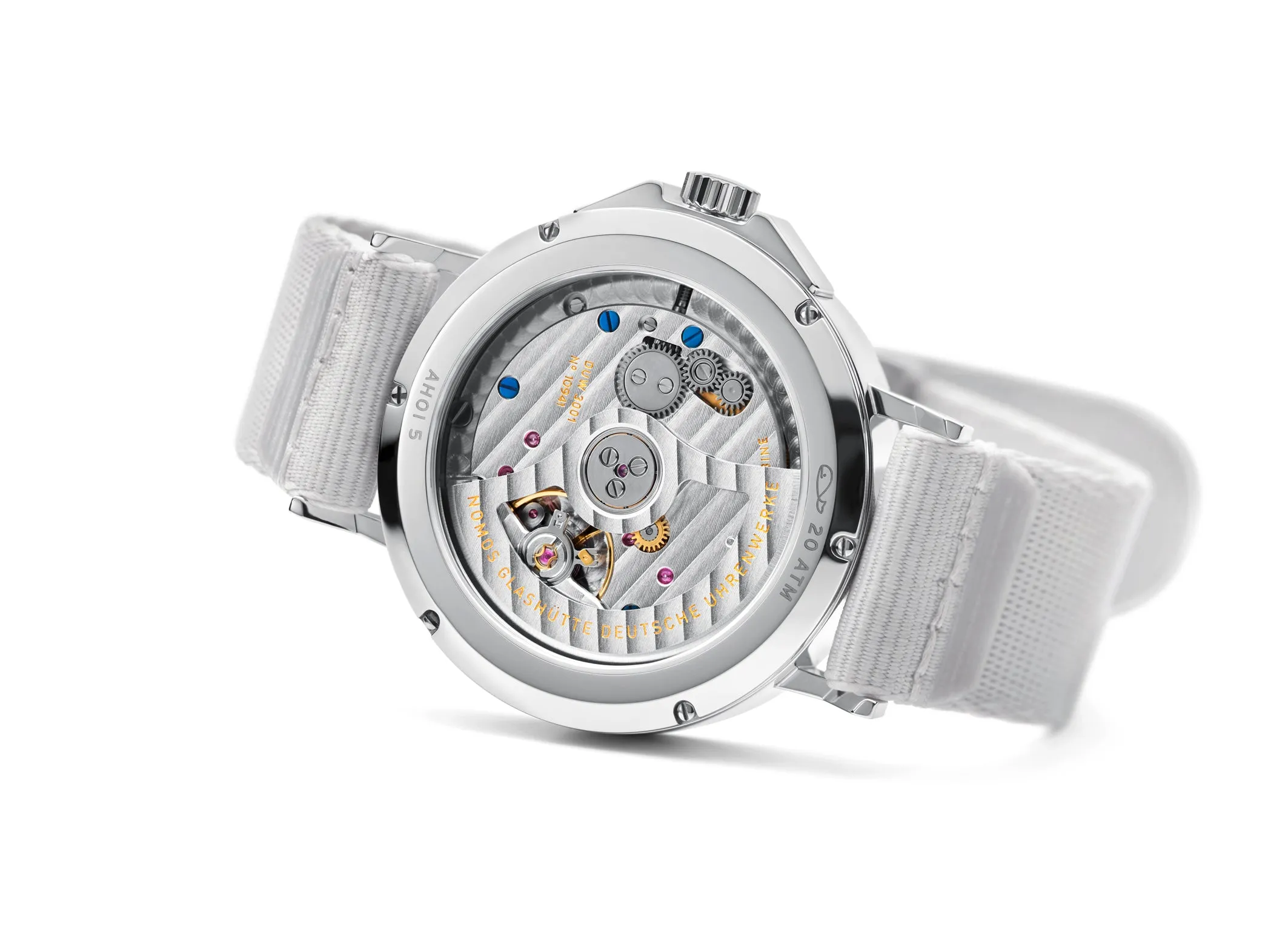 NOMOS Glashütte Ahoi neomatik