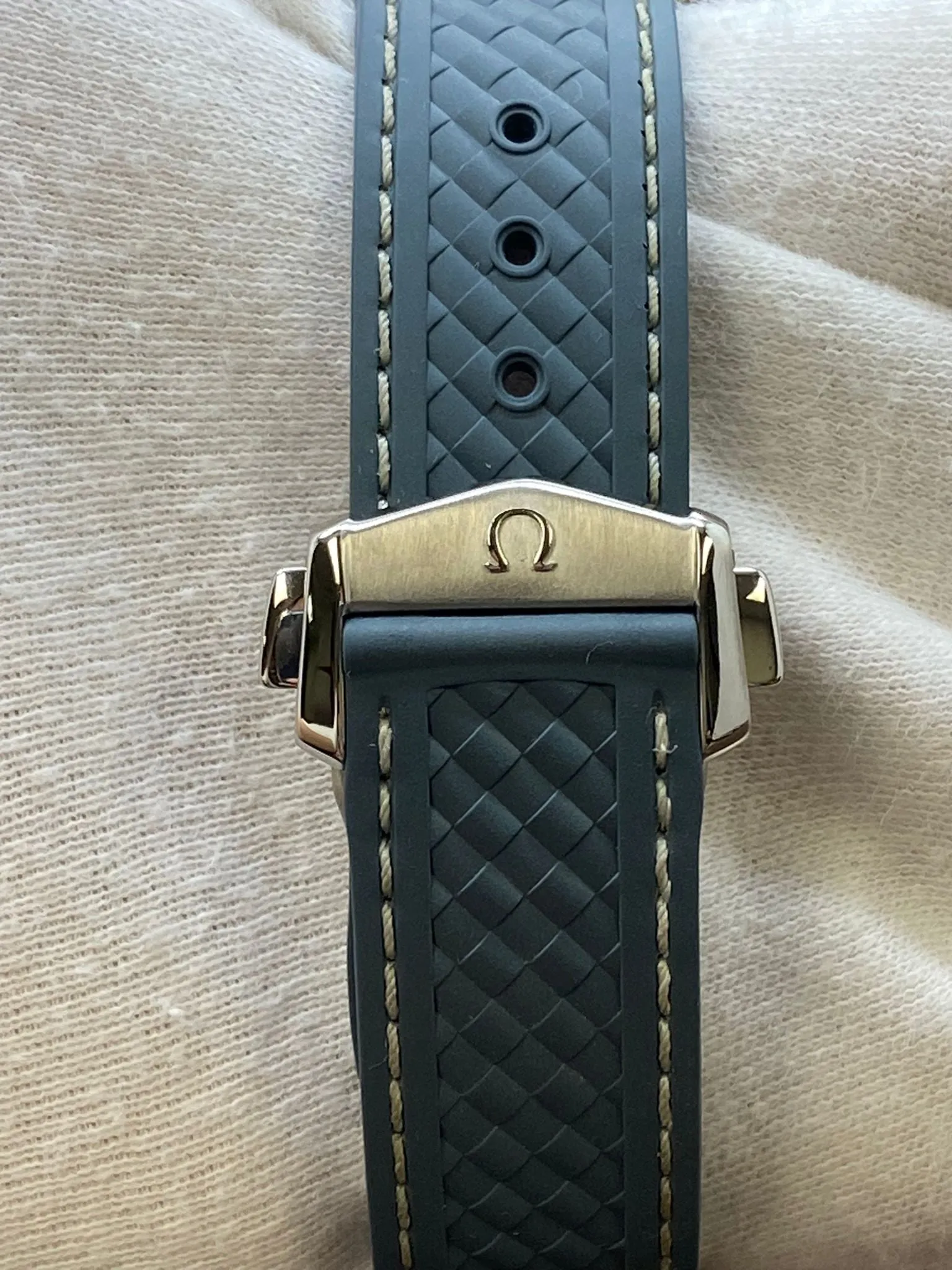 Omega Aqua Terra 41mm 220.22.41.21.03.001 Blue Dial Automatic Men's Watch