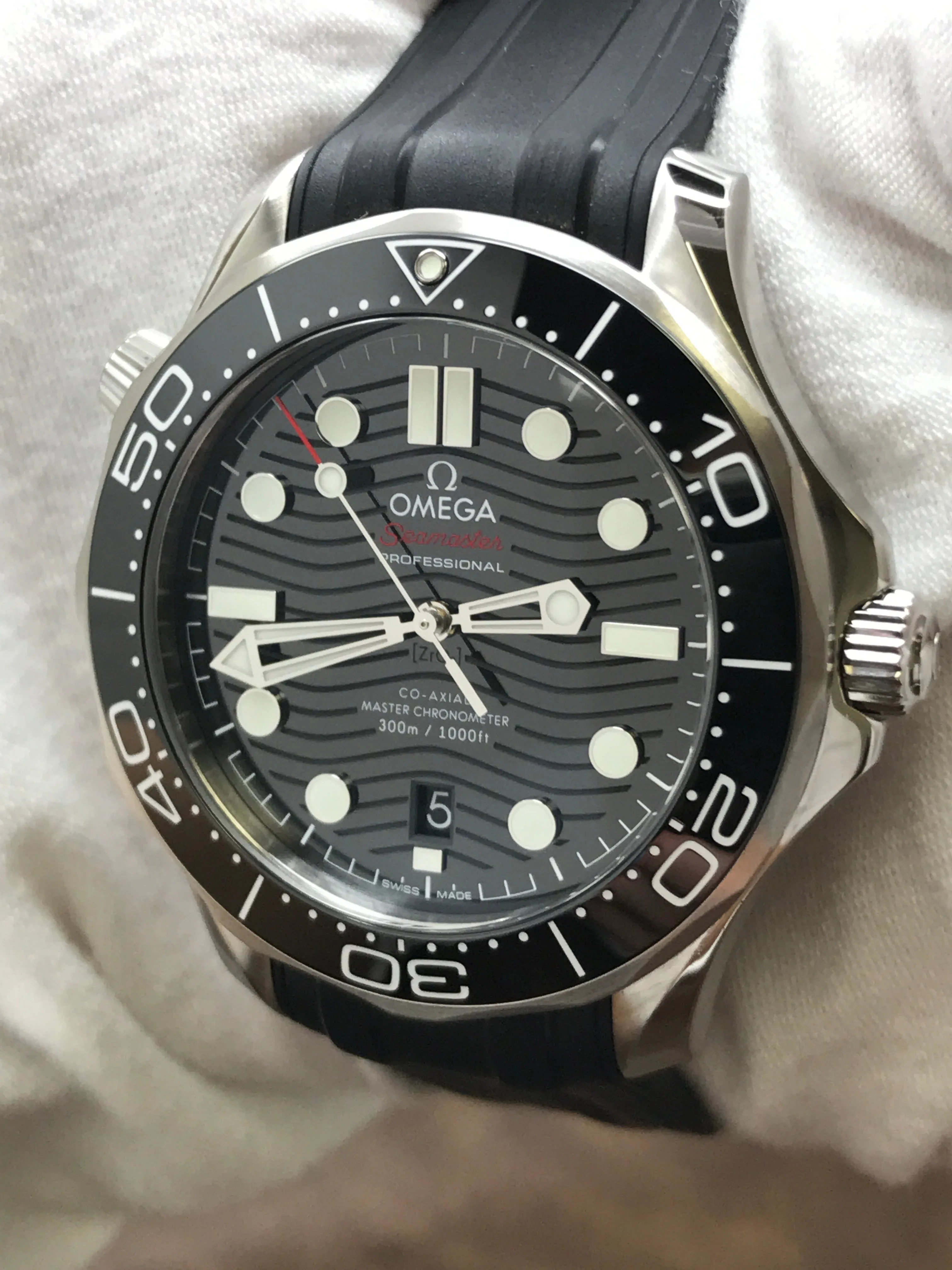 Omega Seamaster 300 210.32.42.20.001.001 Black Dial Automatic Men's Watch