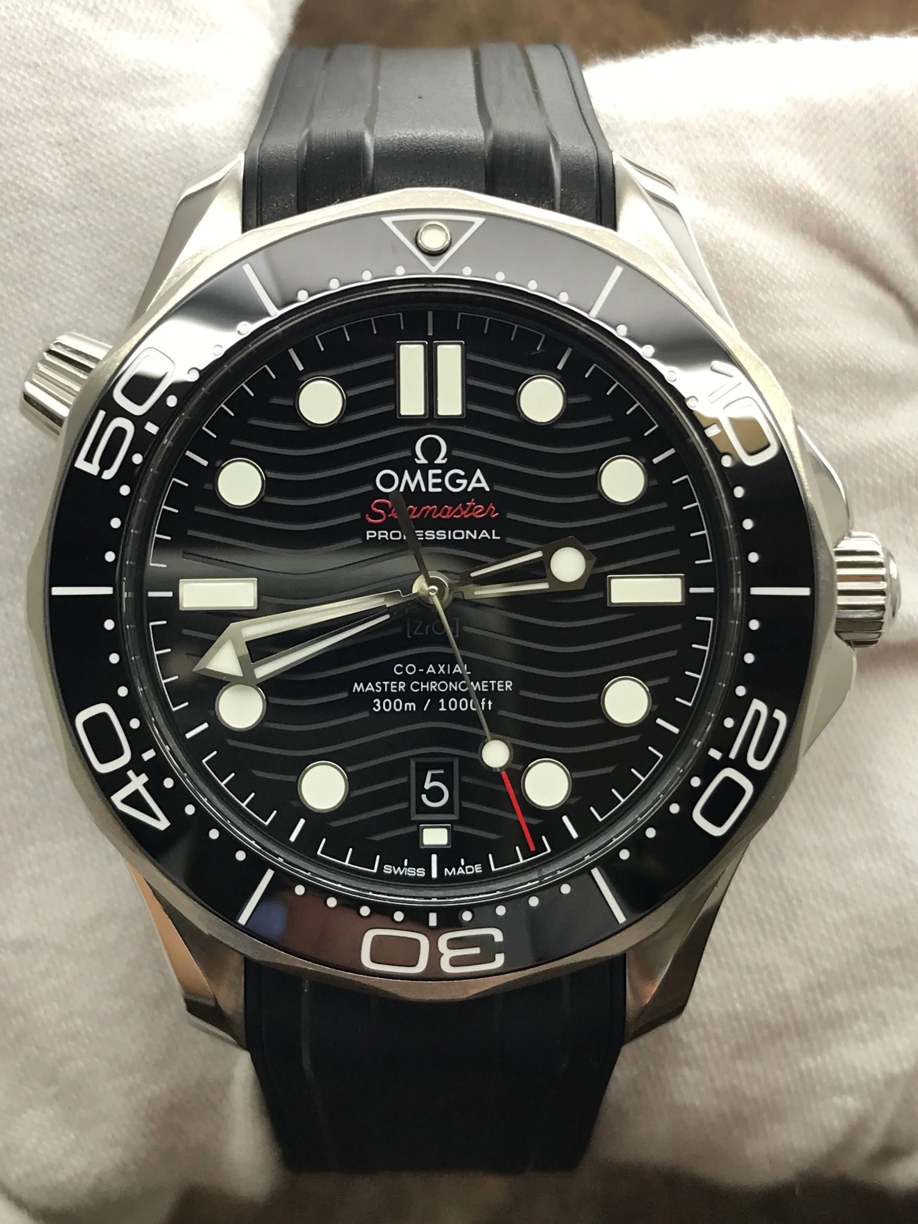 Omega Seamaster 300 210.32.42.20.001.001 Black Dial Automatic Men's Watch