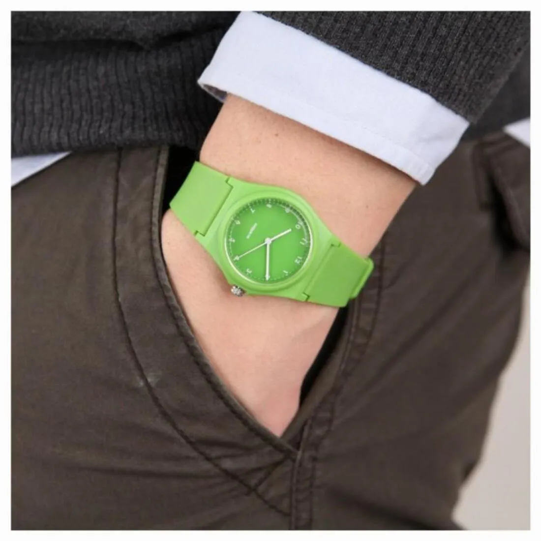 On Time 200 analog watch