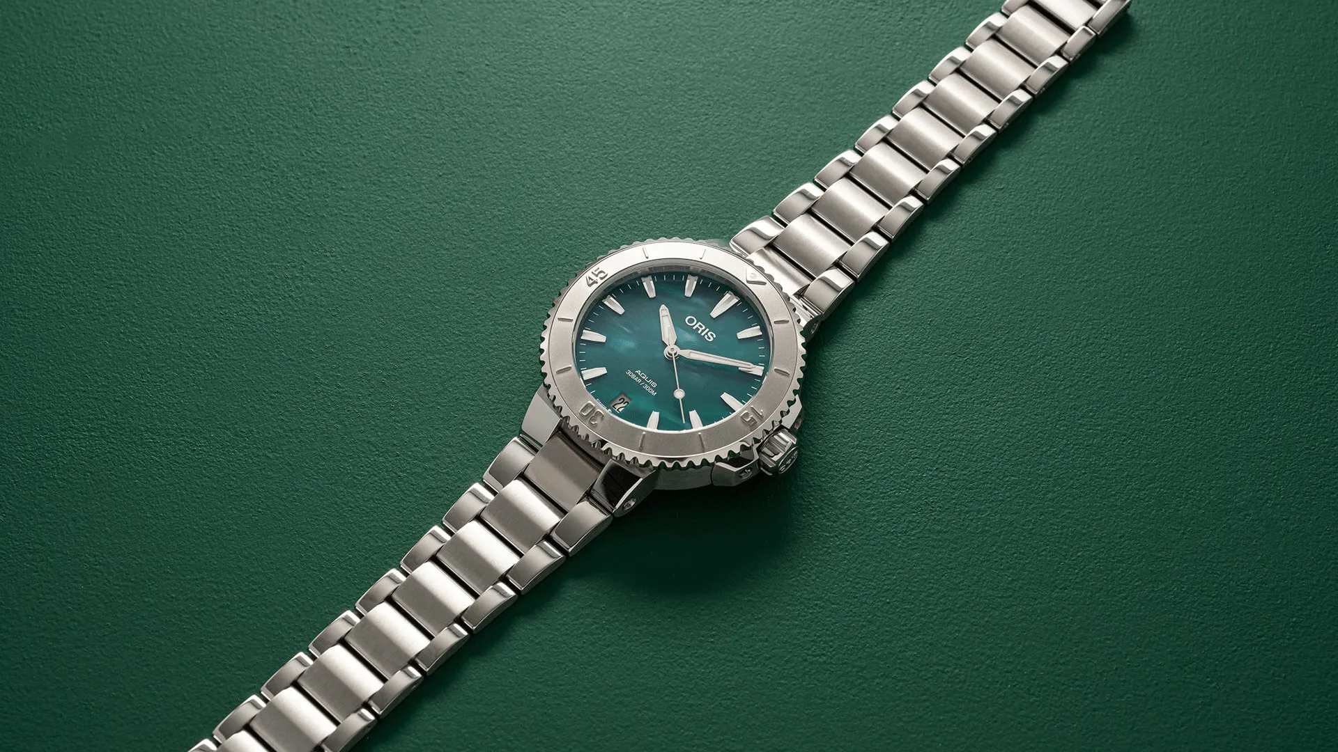 Oris x Bracenet Aquis 36.5mm Steel Unisex Watch 01 733 7770 4137-07 8 18 05P