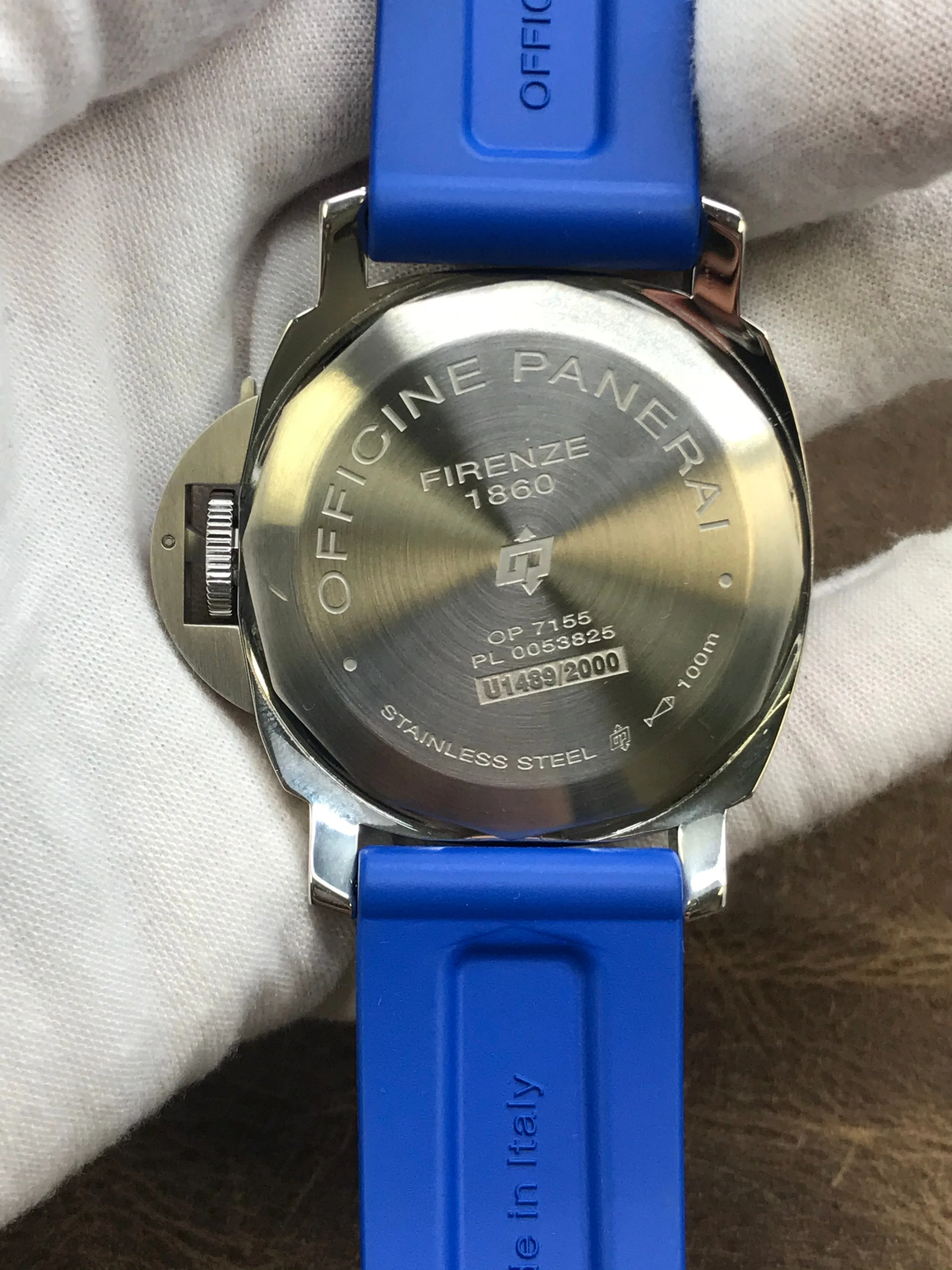 Panerai Luminor Logo pam 776 Black Dial Automatic  Men's Watch