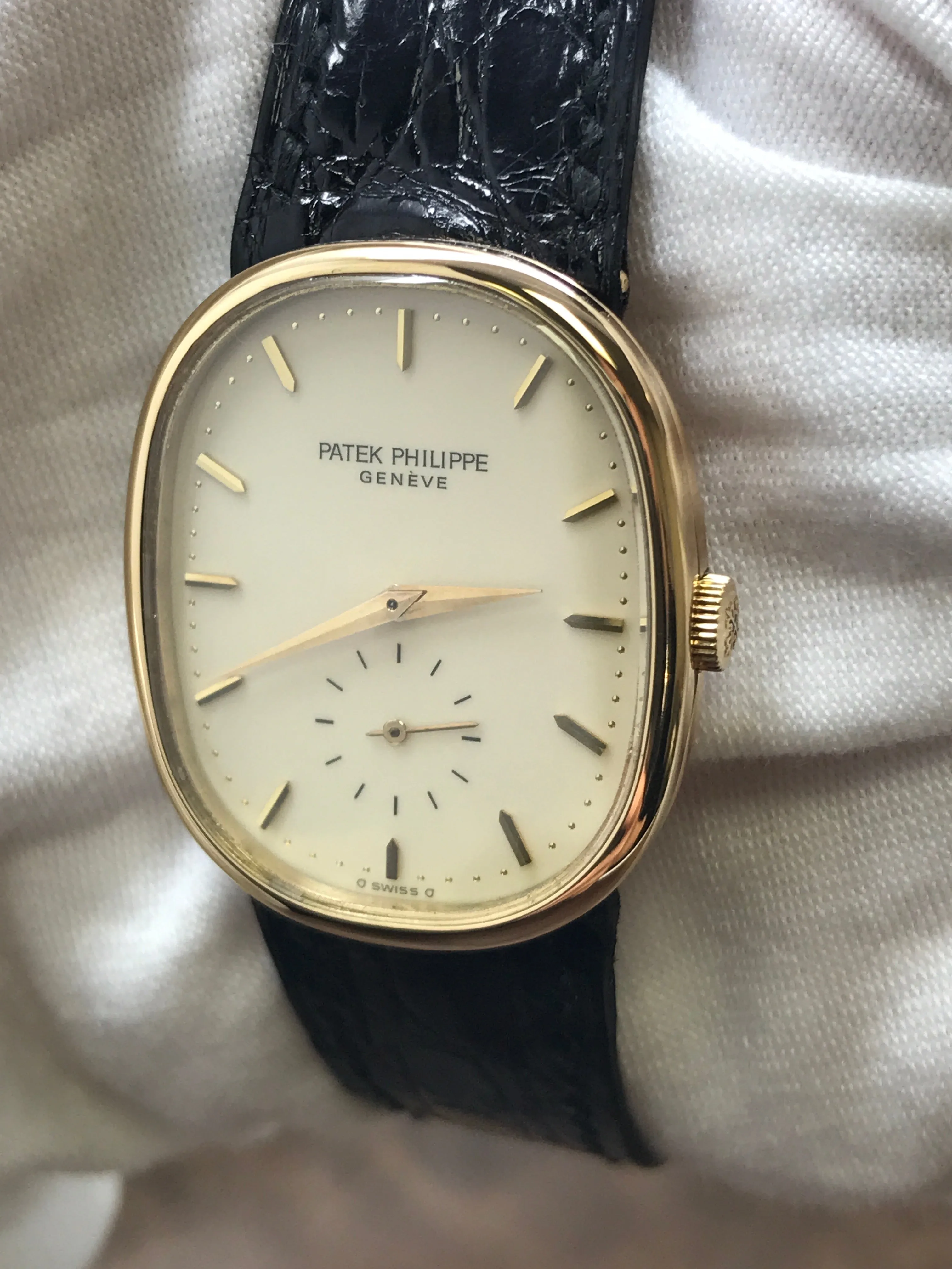 Patek Philippe Ellipse 3948 Ivory Dial Manual winding Men's Watch