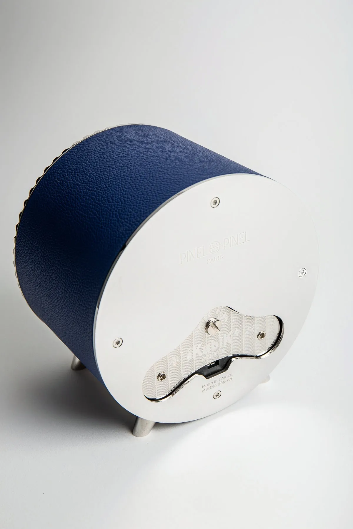 PINEL ET PINEL | TWIN BLUE SUB WATCH WINDER