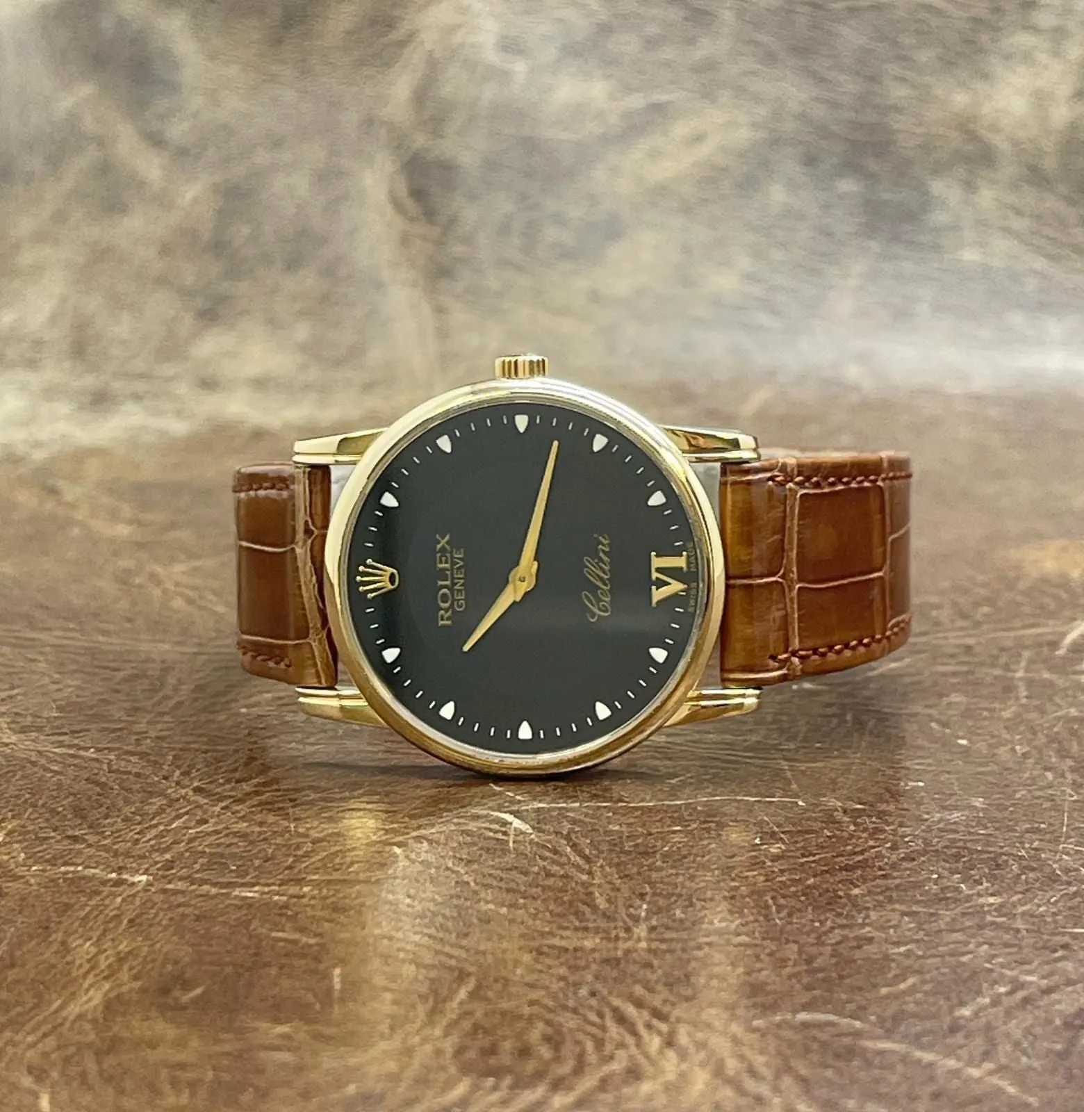Rolex  Cellini 32mm 5116 Black Dial Manual Wind Watch