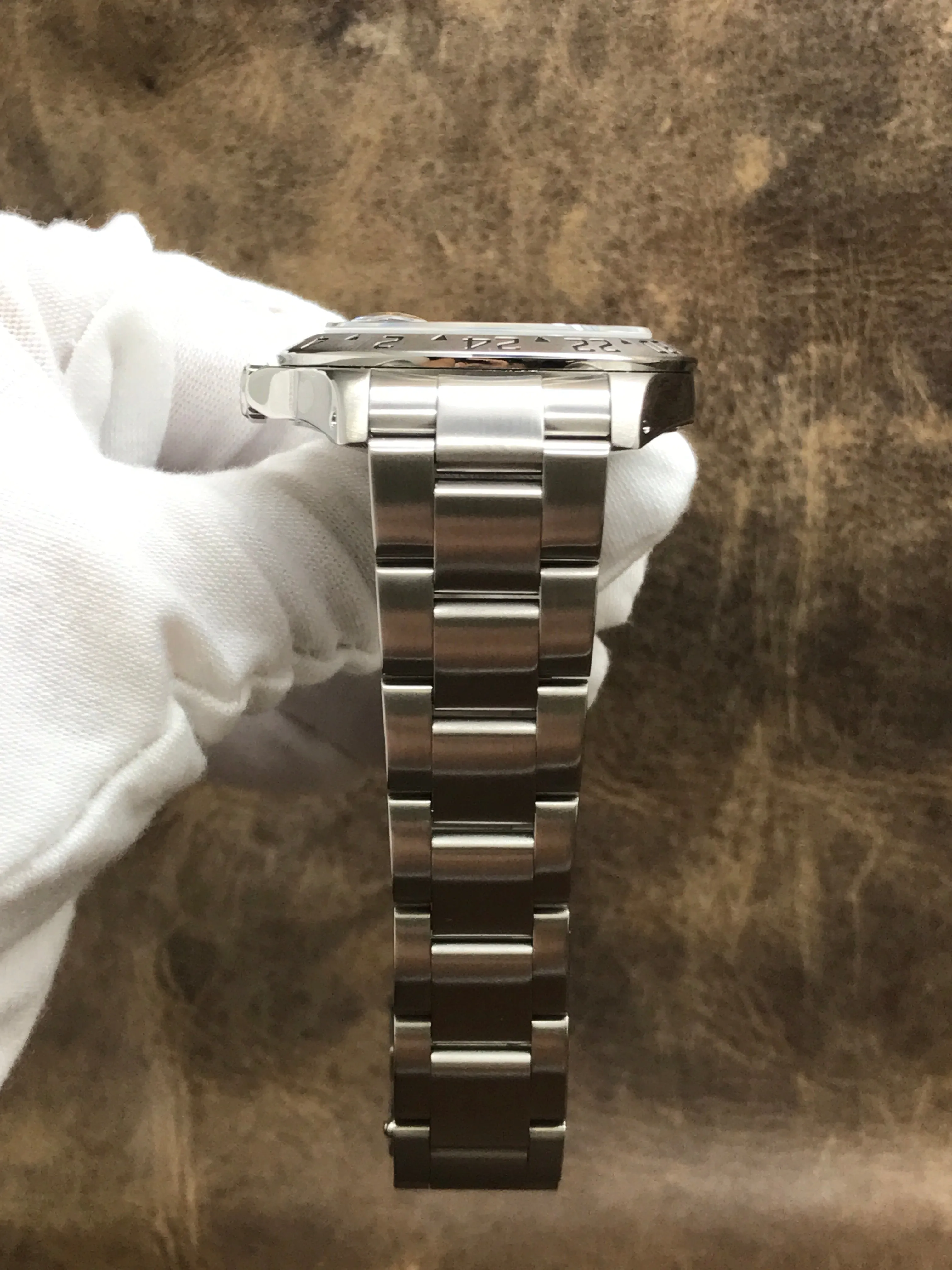 Rolex Explorer II SEL 16570 Black Dial Automatic Men's Watch