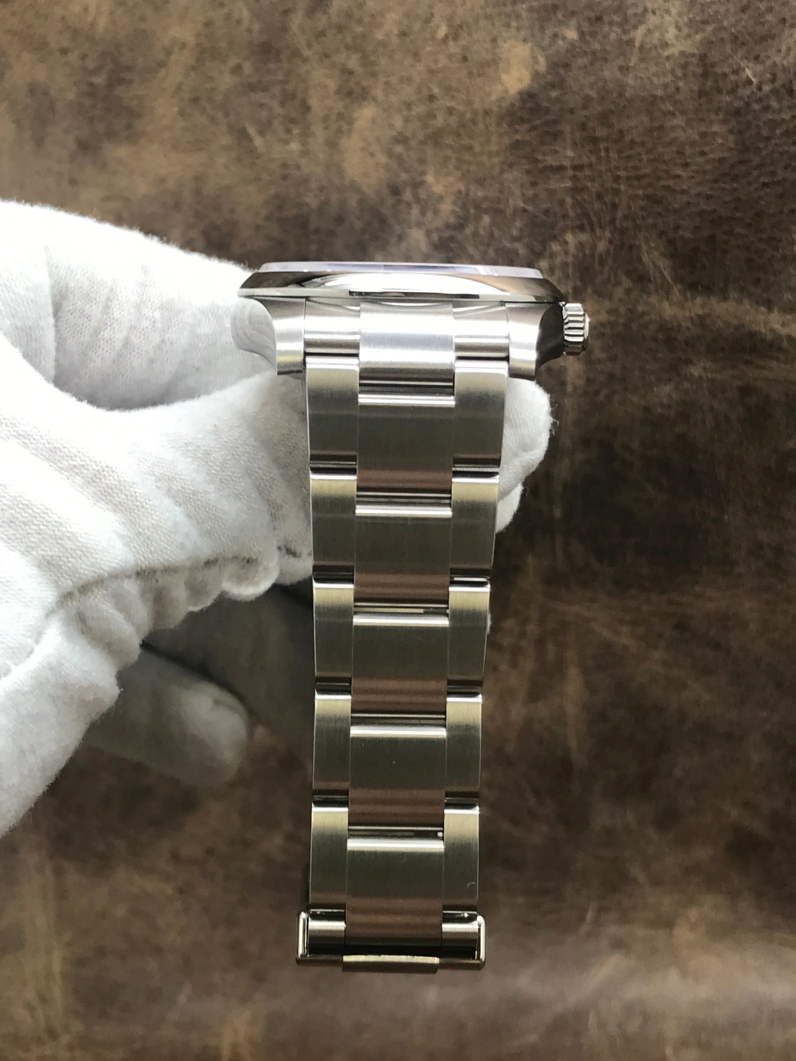 Rolex Oyster Perpetual 34mm 114200 Red Grape Dial Automatic Watch