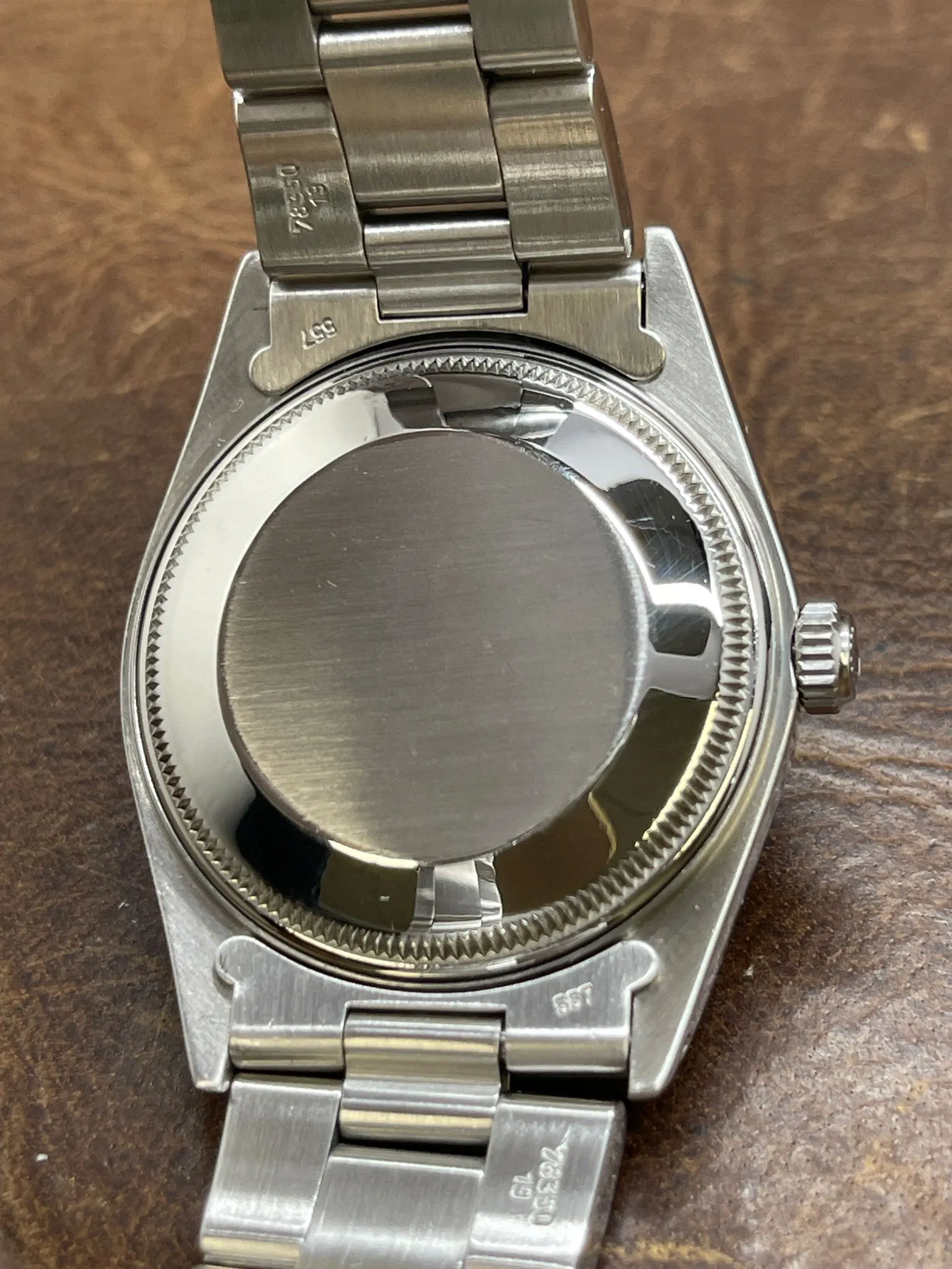 Rolex Oyster Perpetual Date 34mm 15000 Silver Dial Automatic Watch
