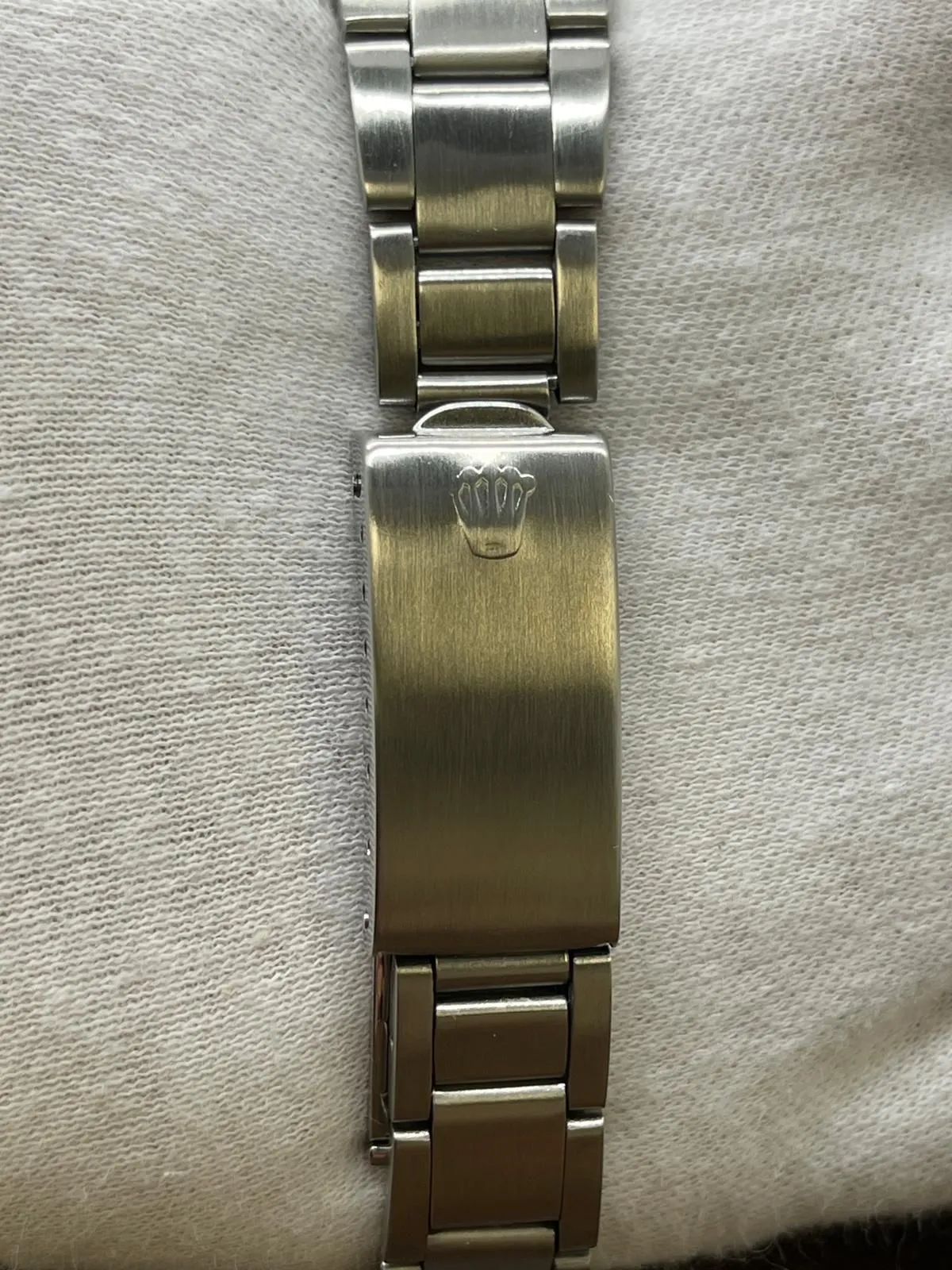 Rolex Oyster Perpetual Date 34mm 1501 Silver Dial Automatic Watch