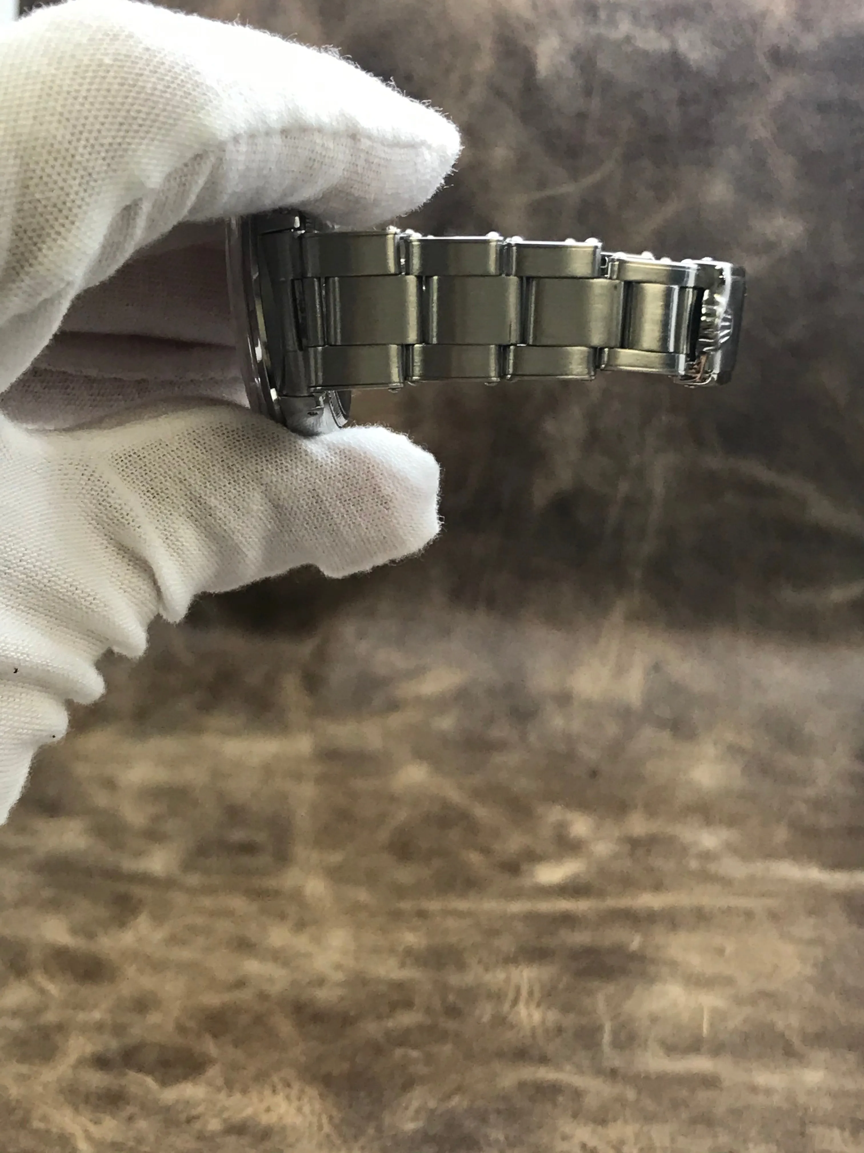Rolex Oysterdate 6466 Silver Dial Manual winding Men's Watch