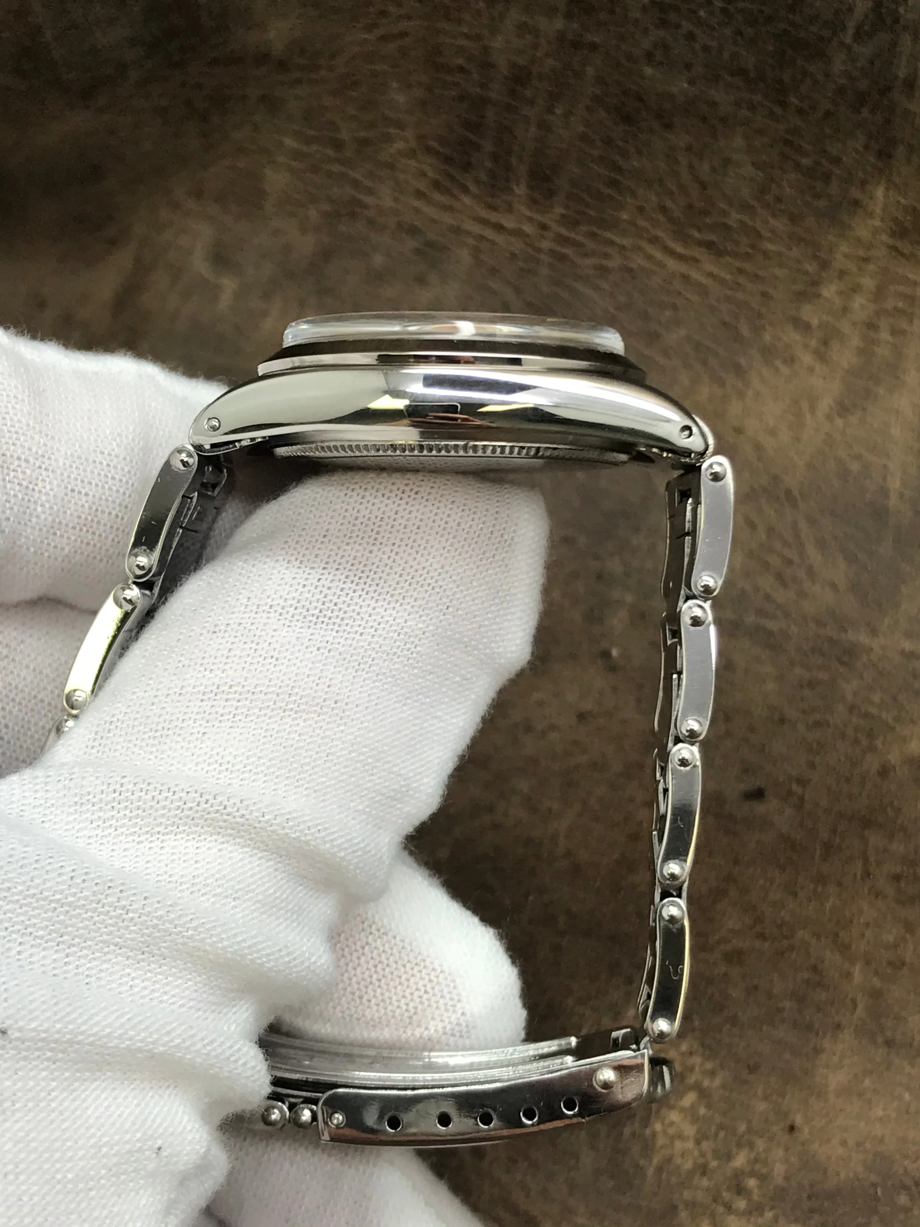 Rolex Oysterdate 6466 Silver Dial Manual winding Men's Watch