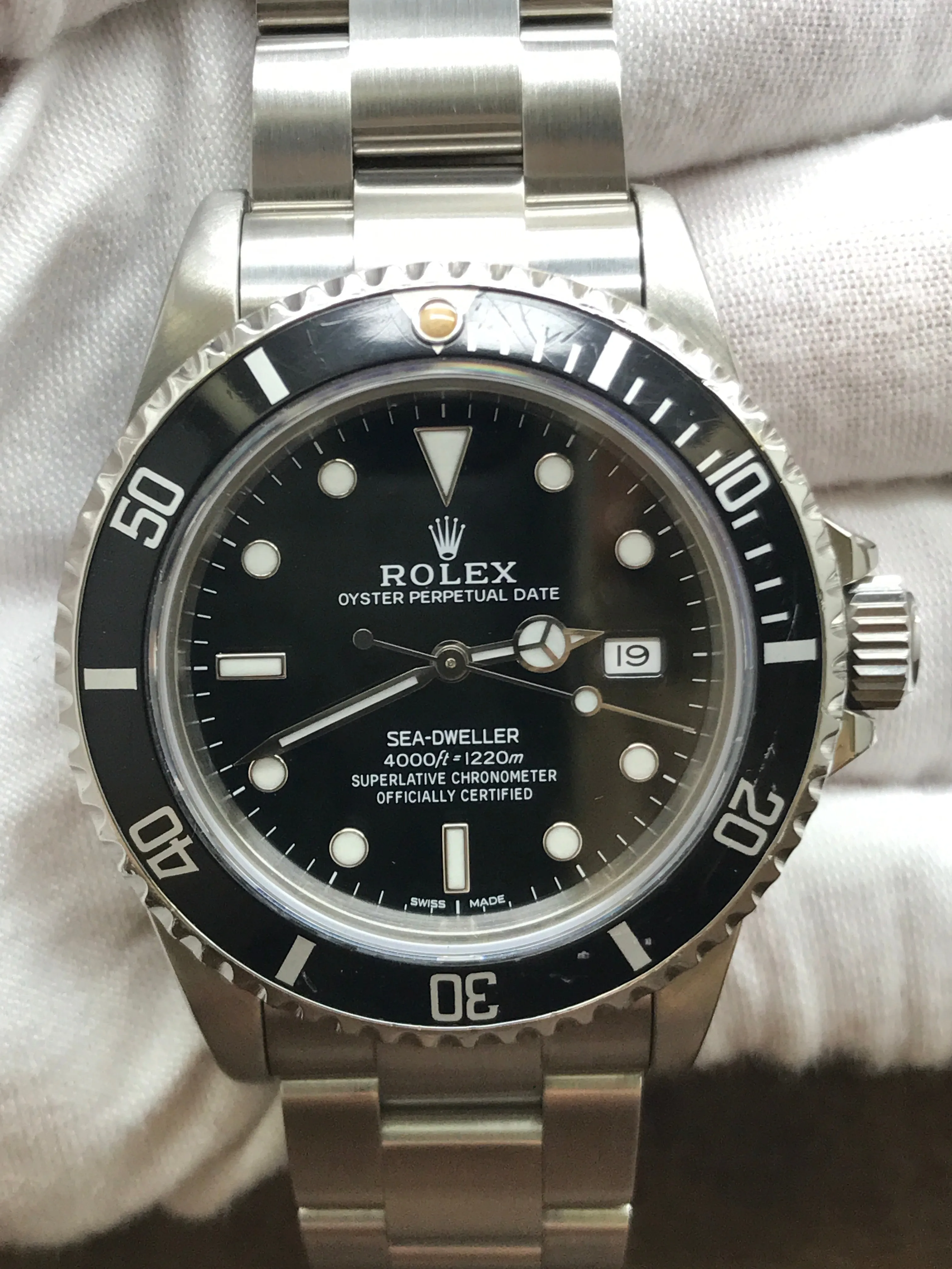 Rolex Sea-Dweller Triple Six 16660 Black Dial Automatic Men's Watch