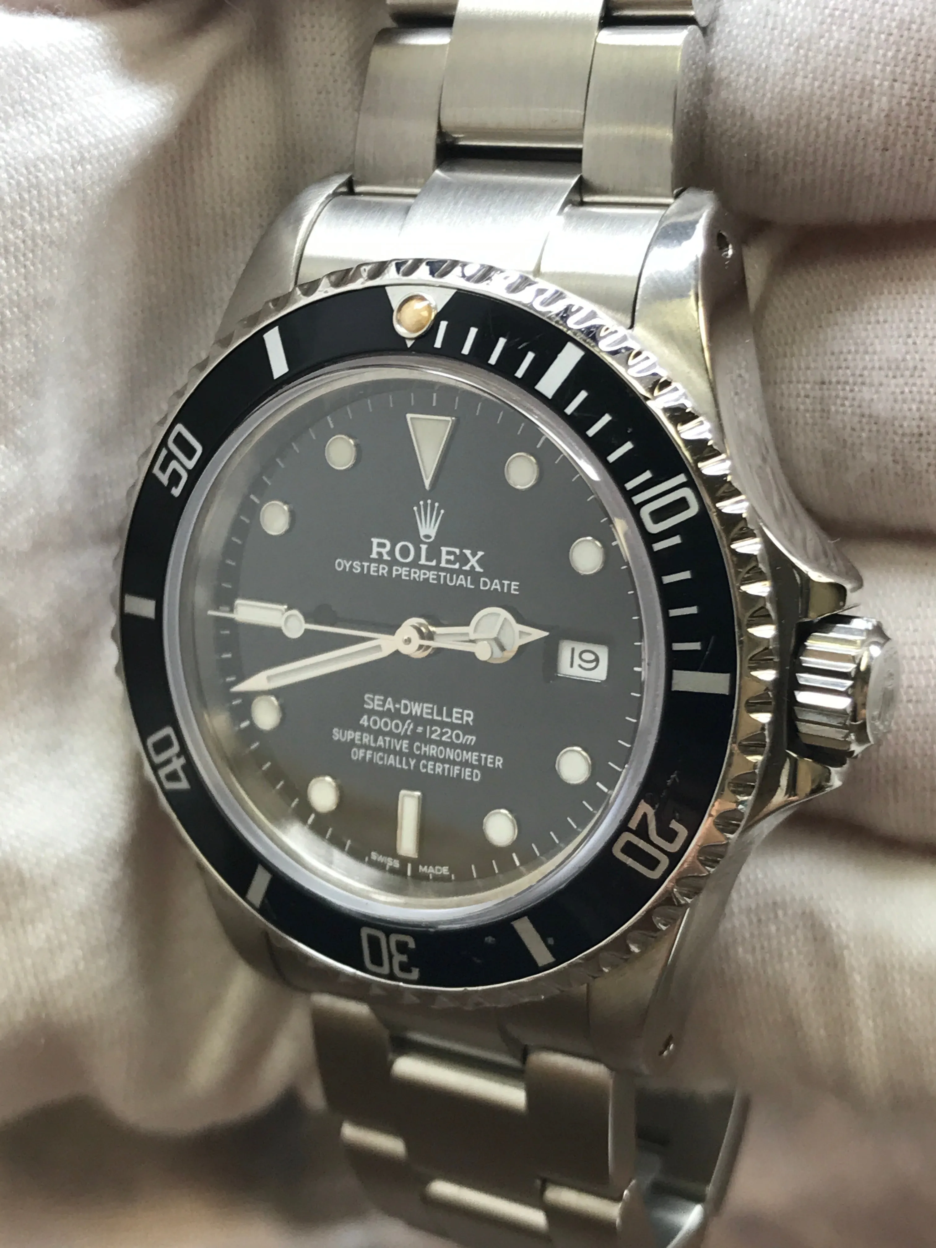 Rolex Sea-Dweller Triple Six 16660 Black Dial Automatic Men's Watch