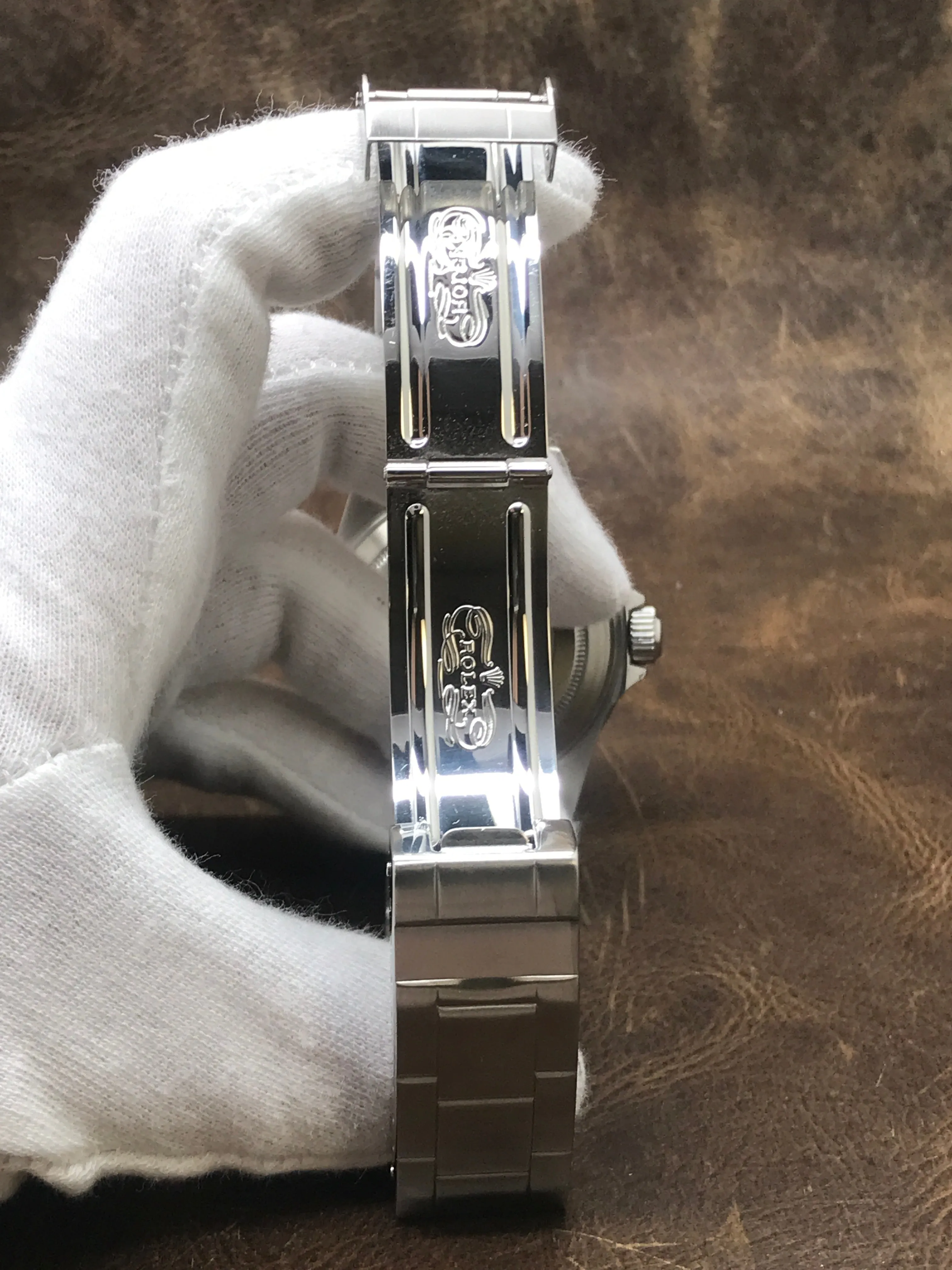 Rolex Submariner Date SEL 16610 Black Dial Automatic Men's Watch