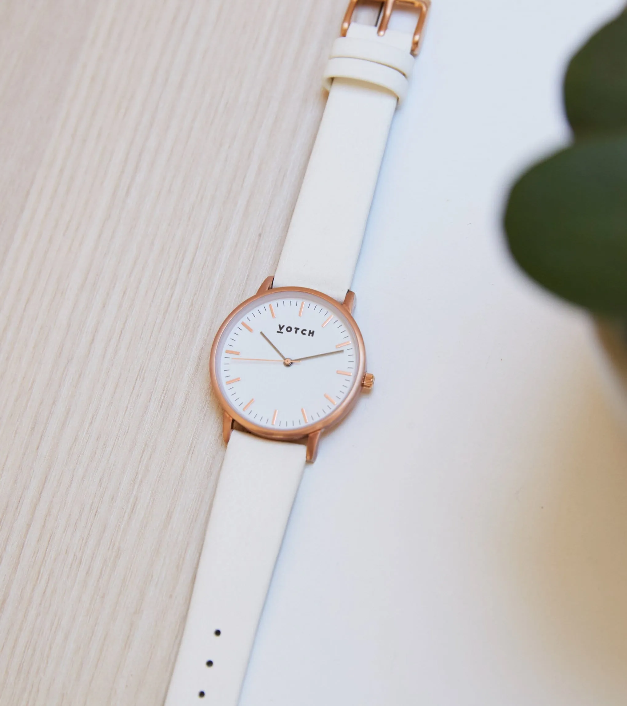 Rose Gold & Off White | Moment