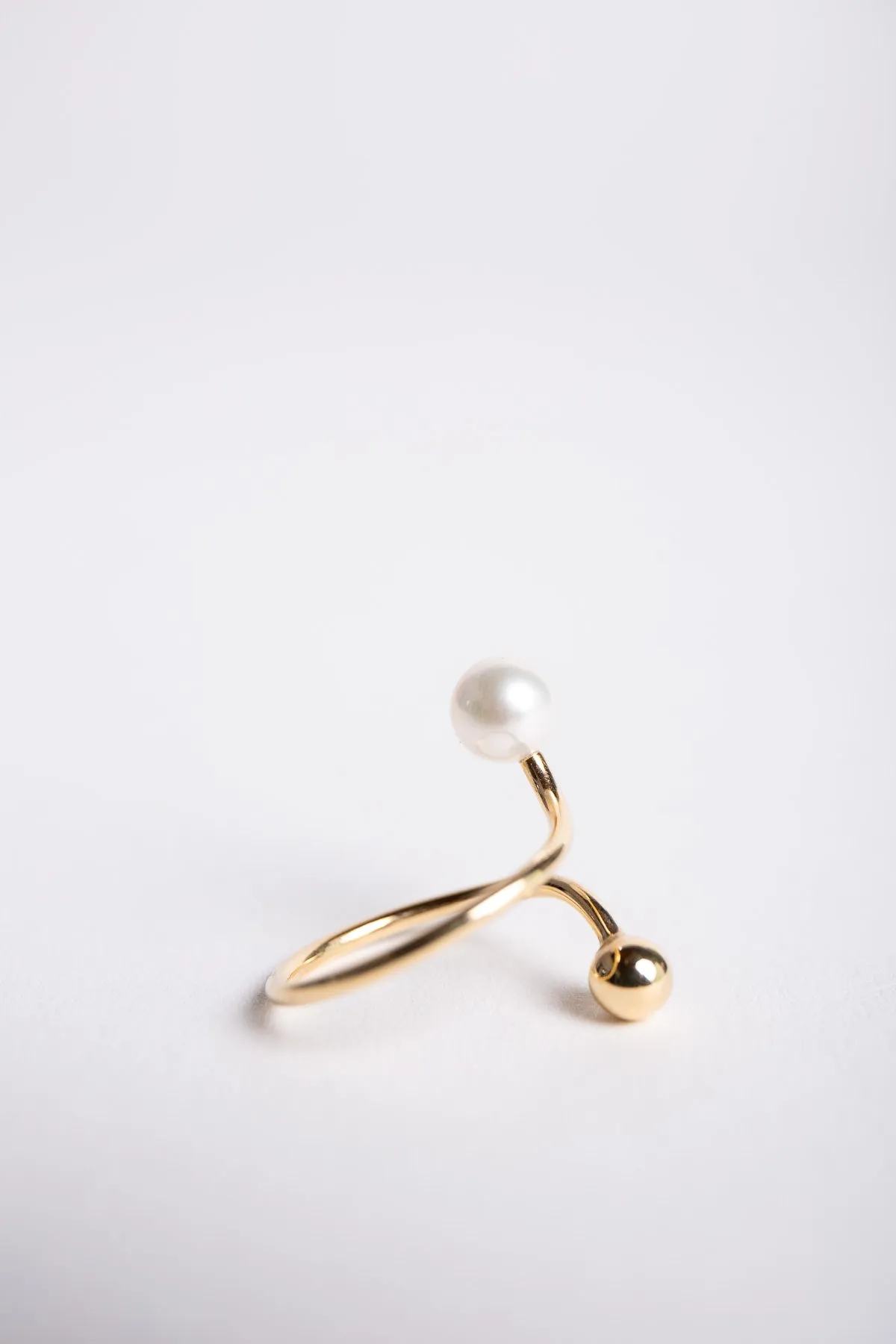 SOPHIE BILLE BRAHE | ISIS PEARL RING