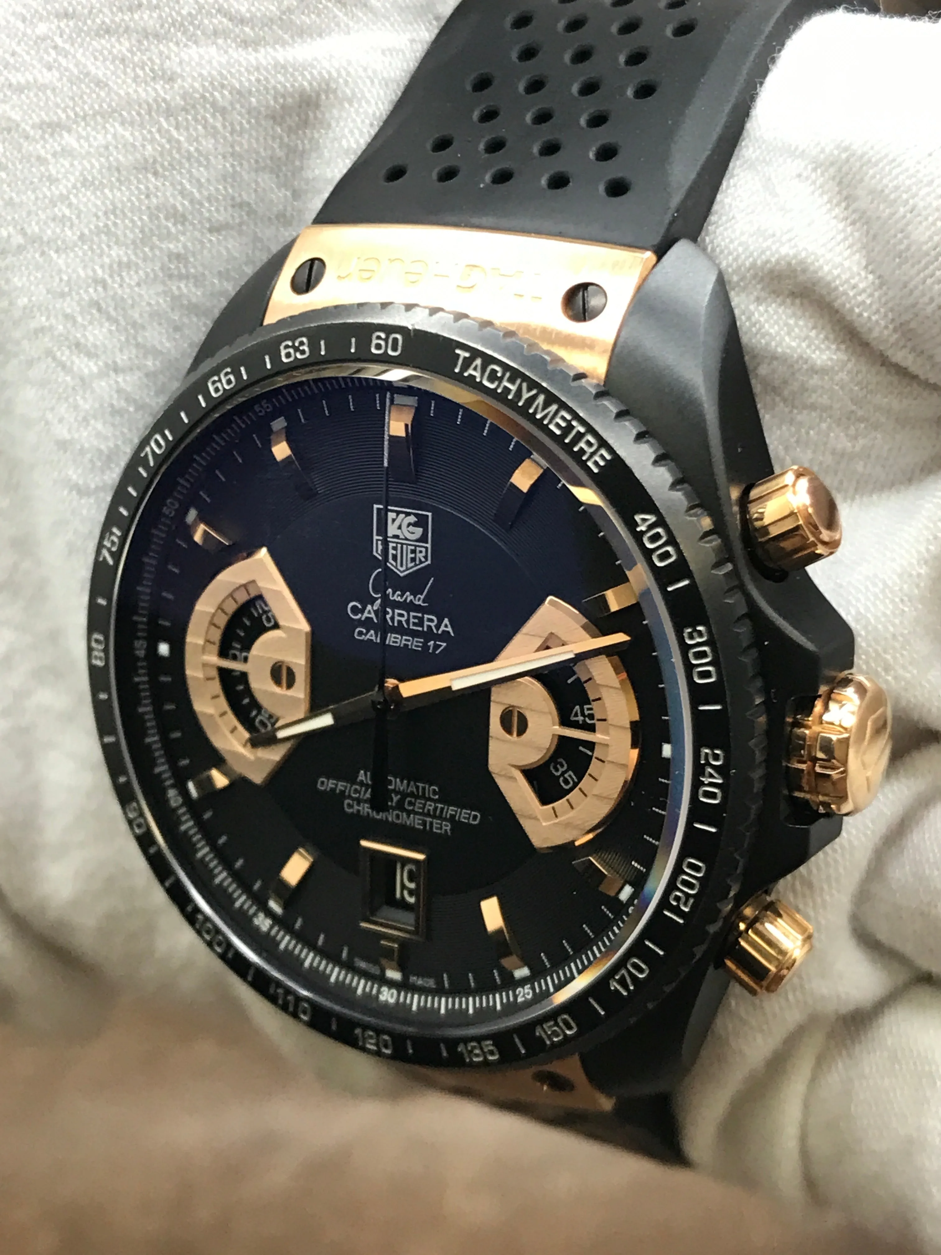 TAG Heuer Grand Carrera Tourneau L.E CAV518C Black Dial Automatic Men's Watch
